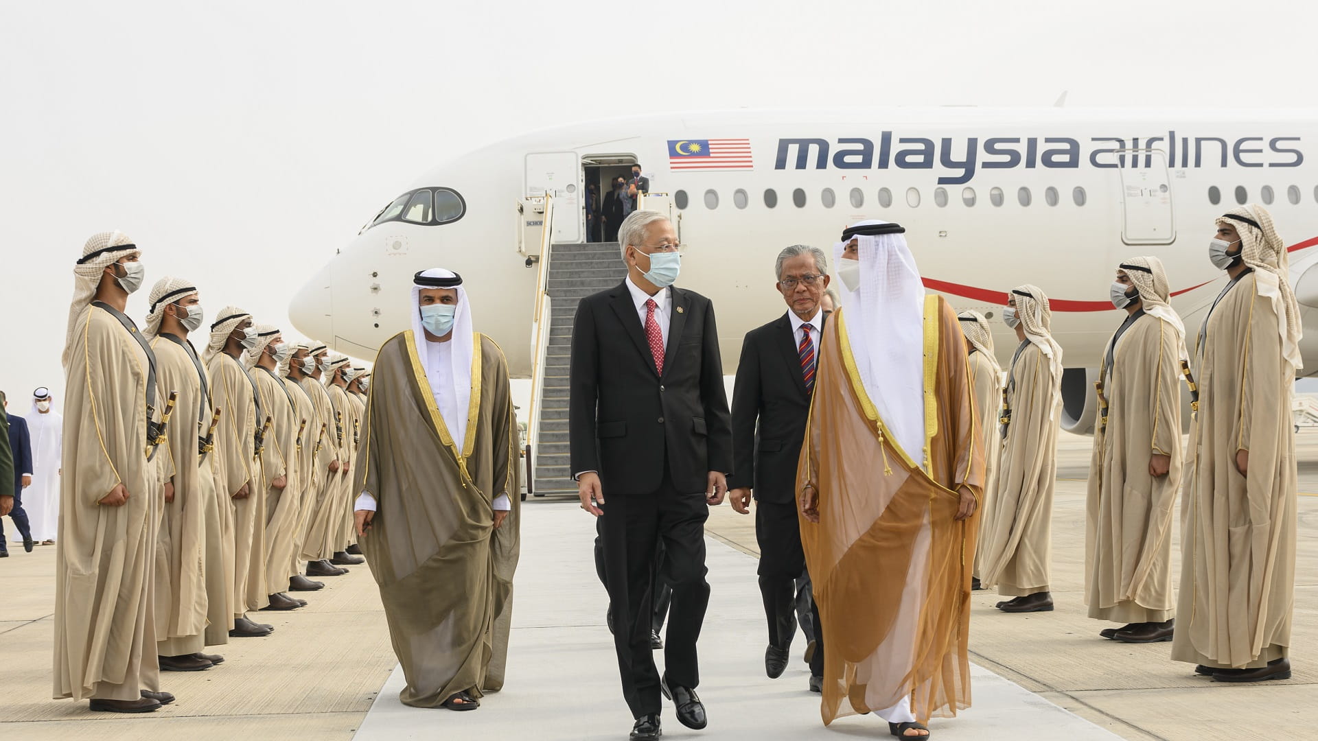 Image for the title: Malaysian Prime Minister arrives in UAE 