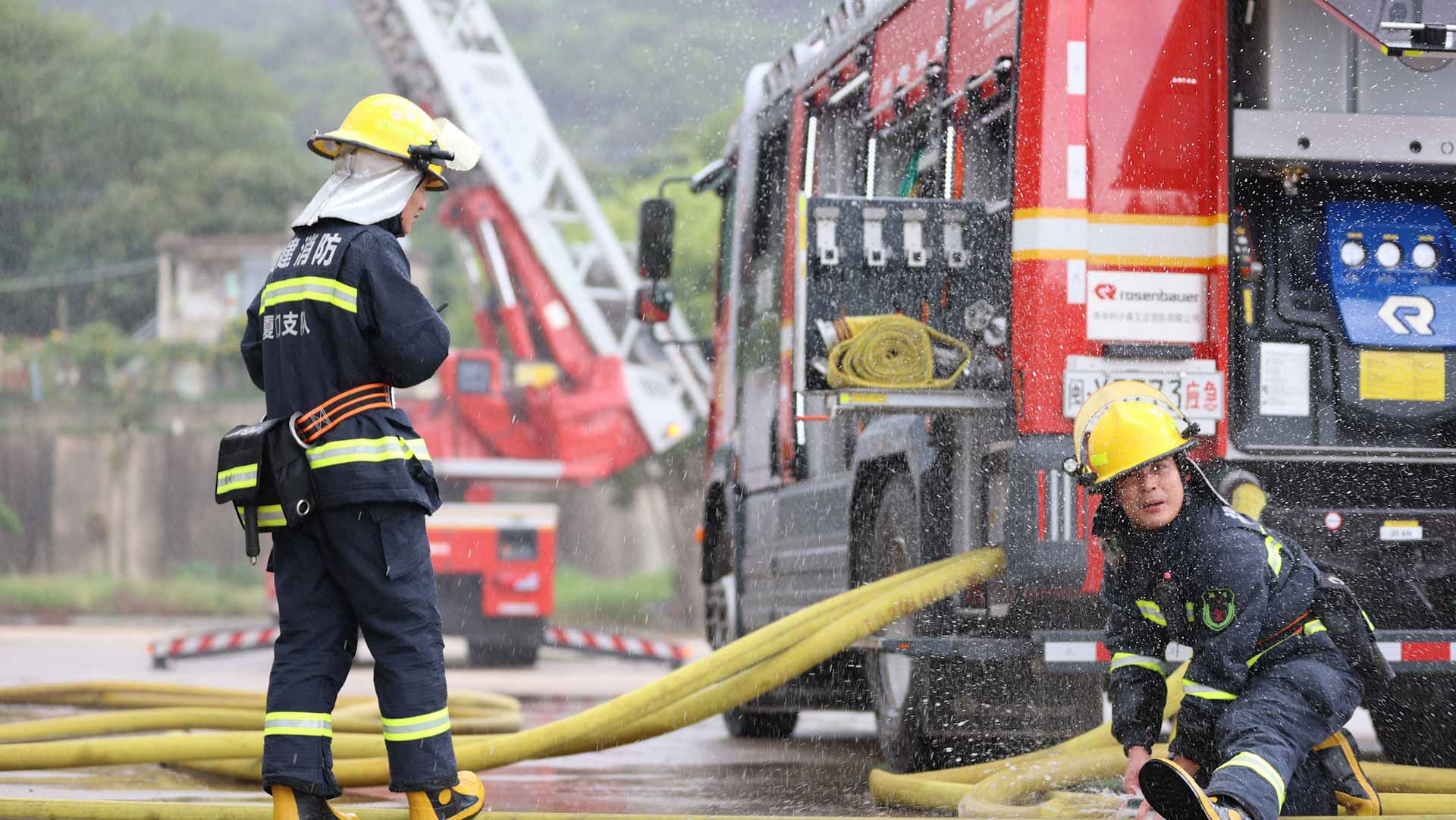 Image for the title: Fire in northeast China restaurant leaves 17 dead 