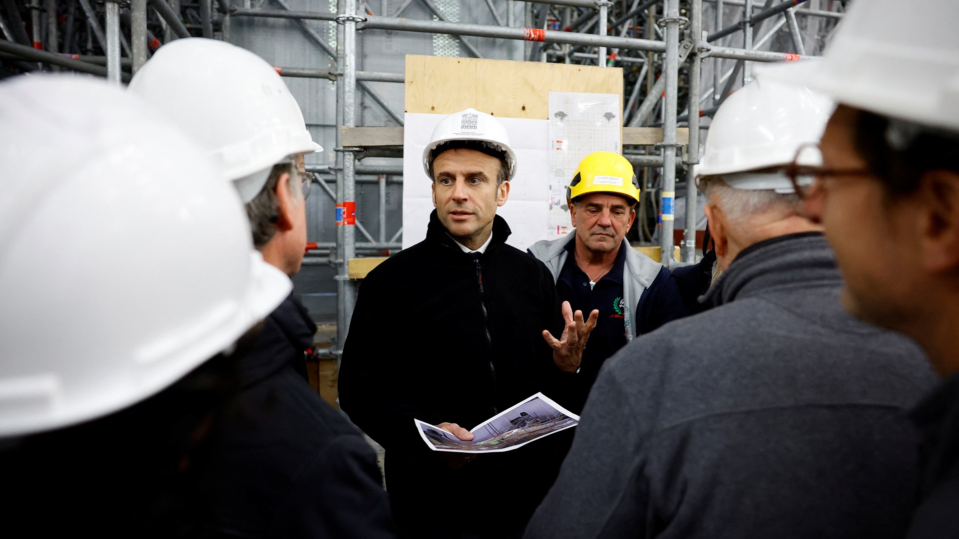 Image for the title: Macron visits Notre-Dame to mark fire anniversary 