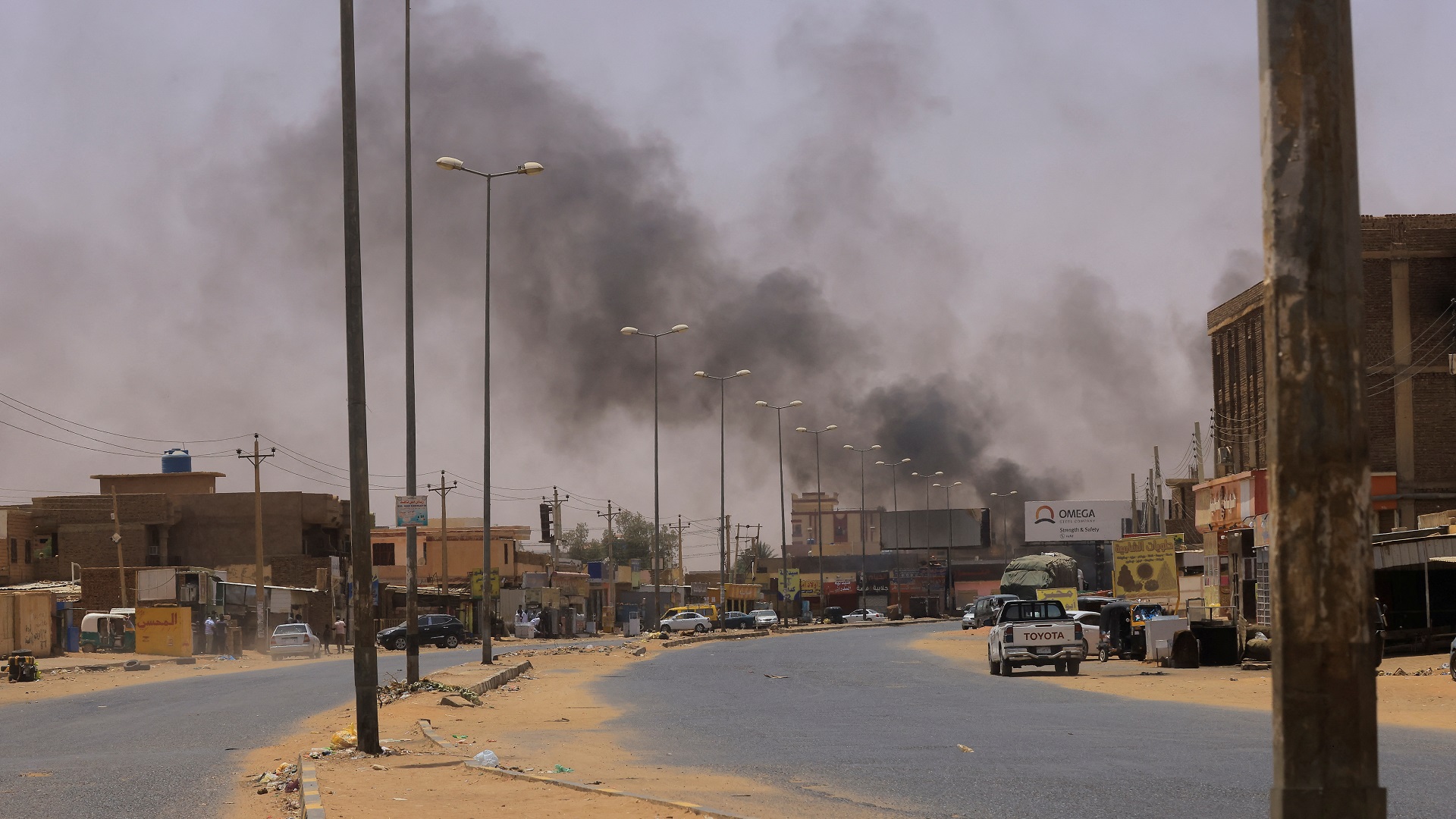 صورة بعنوان: تشاد تغلق حدودها مع السودان وتحث على الهدوء 