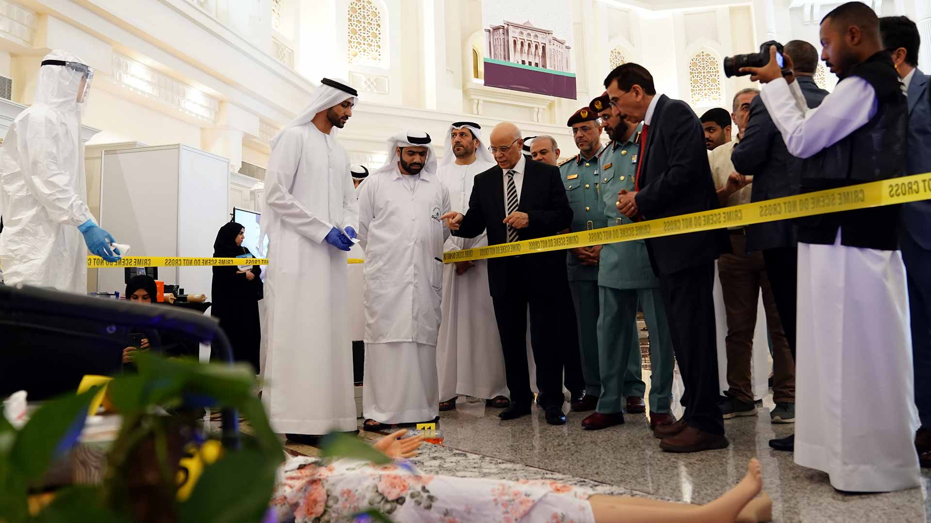 صورة بعنوان: جامعة الشارقة تنظم معرض الأدلة الجنائية بالتعاون مع شرطة الشارقة 