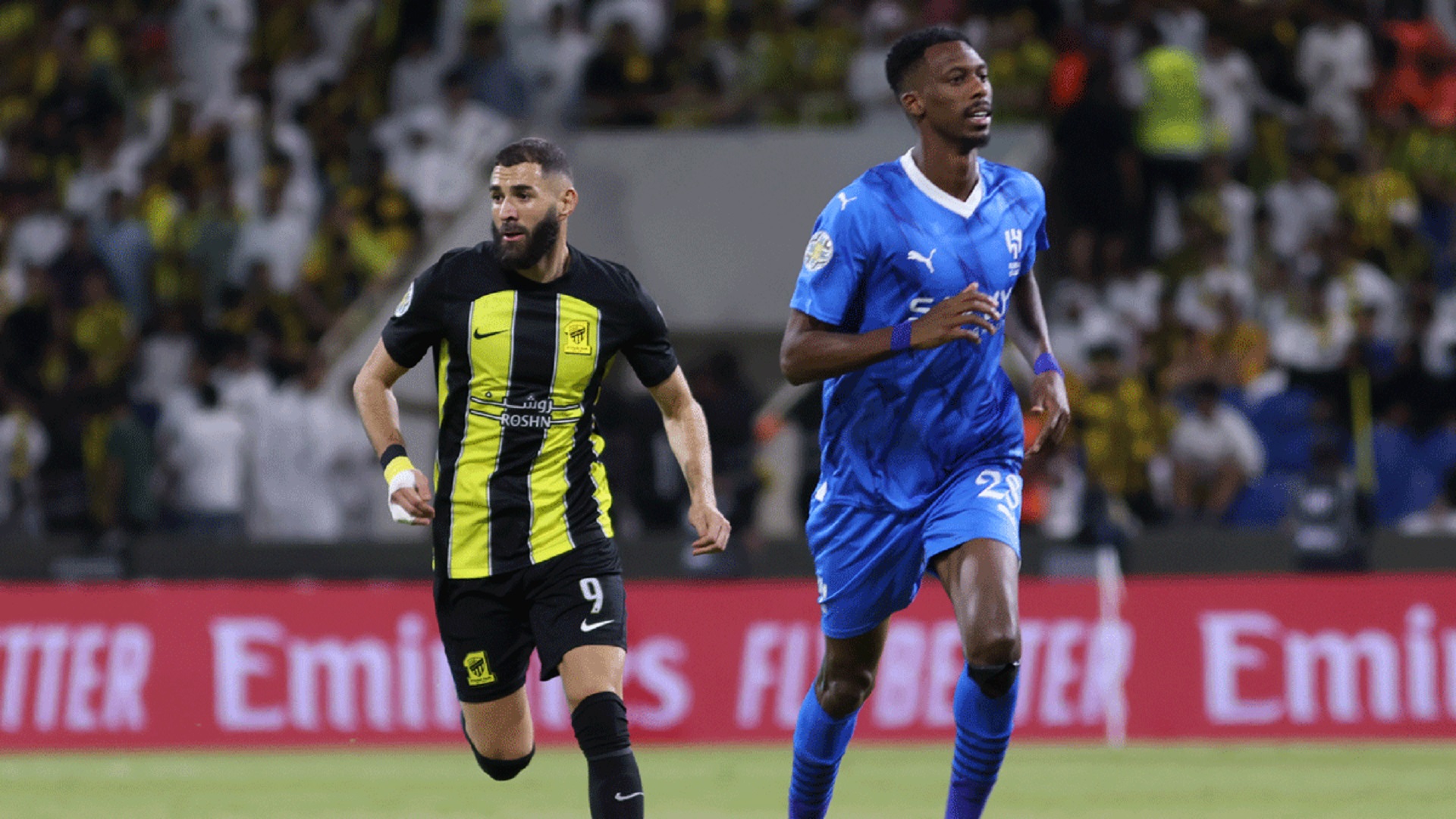 صورة بعنوان: الهلال يبلغ المربع الذهبي للبطولة العربية 