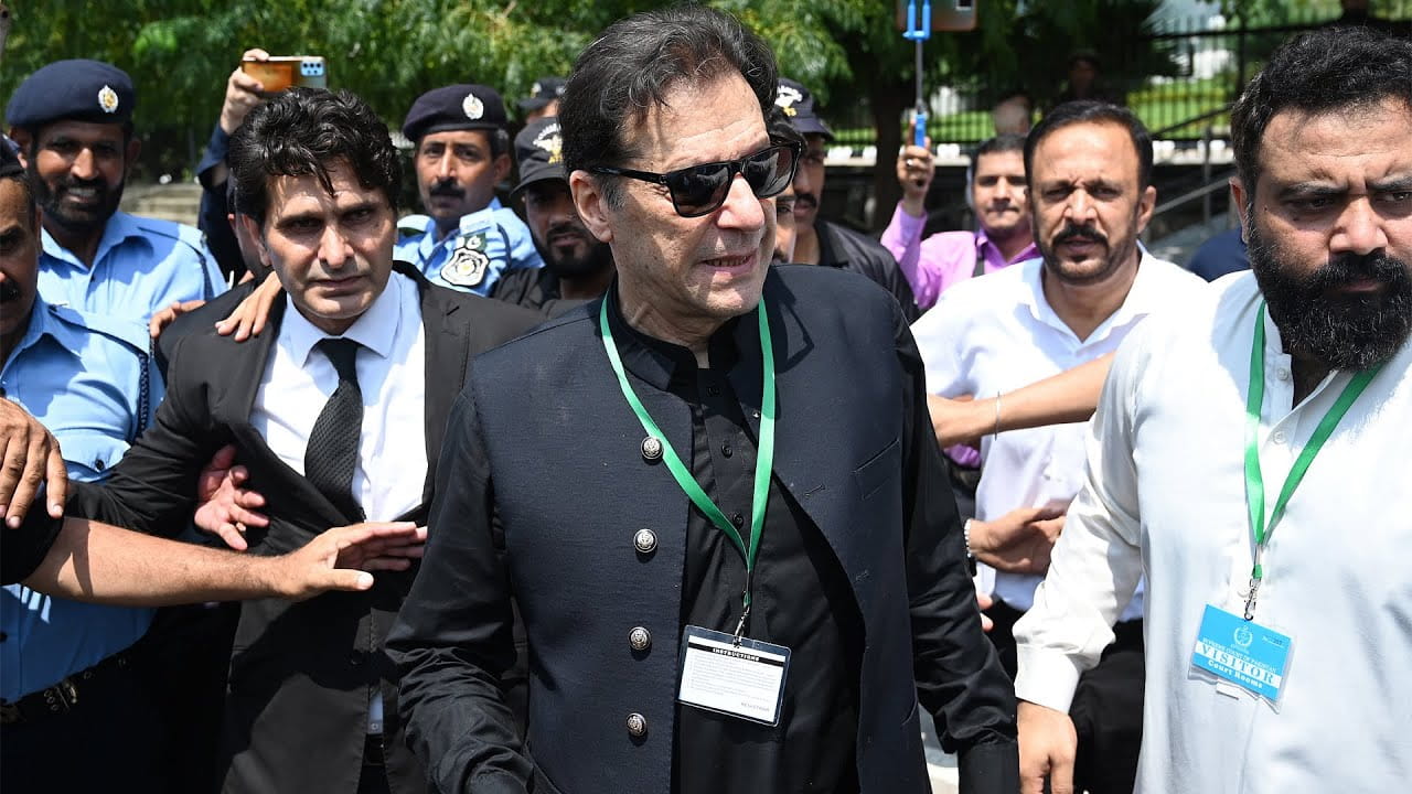 Image for the title: Jailed ex-Pakistan PM Imran Khan's lawyers file legal challenge 