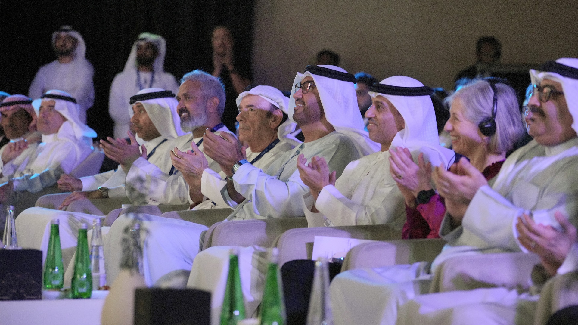 صورة بعنوان: الجابر والفلاسي يشهدان احتفالية يوم التعليم في COP28 