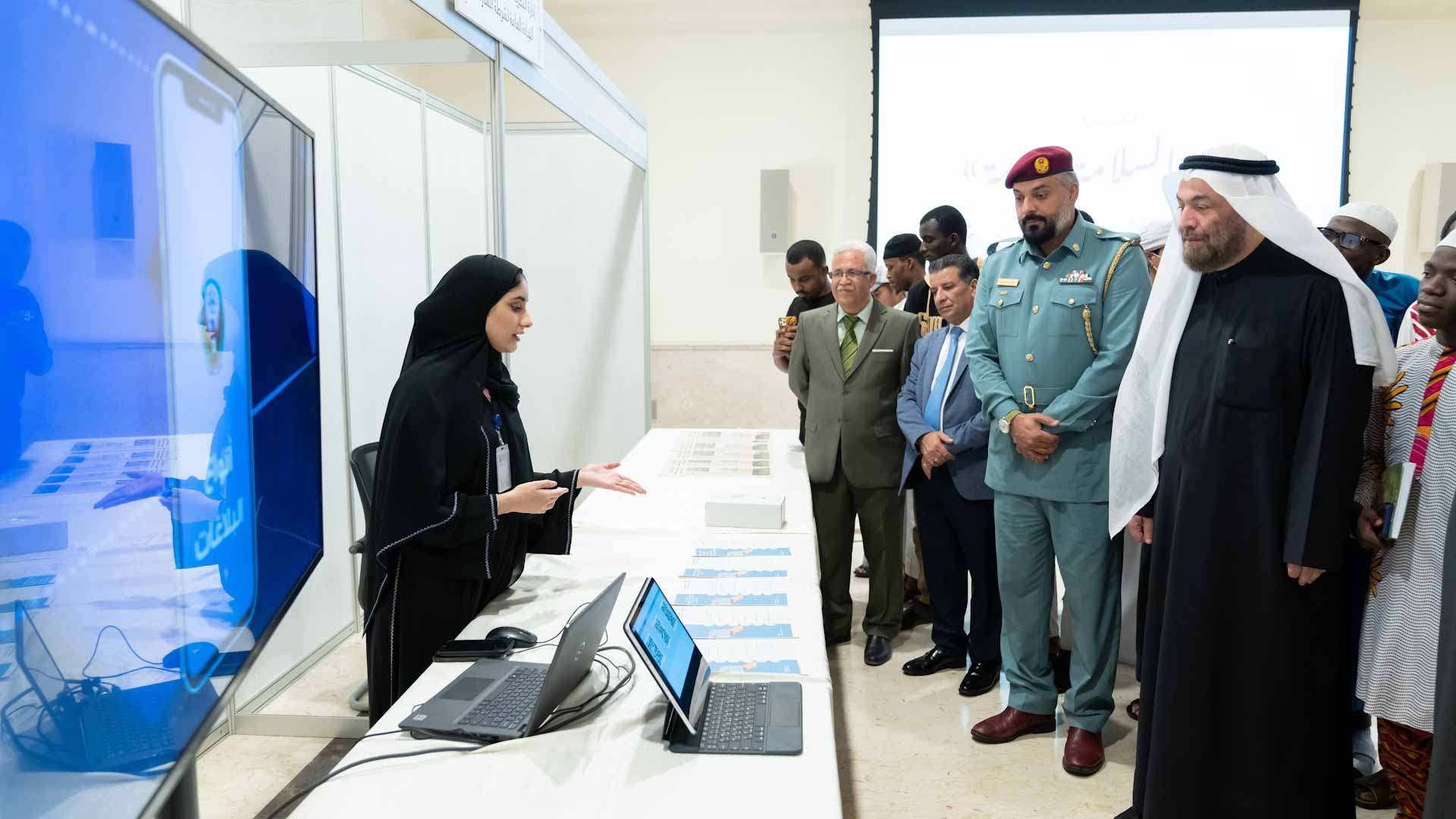 صورة بعنوان: الجامعة القاسمية تنظم معرض "يوم السلامة" بالتعاون مع شرطة الشارقة 