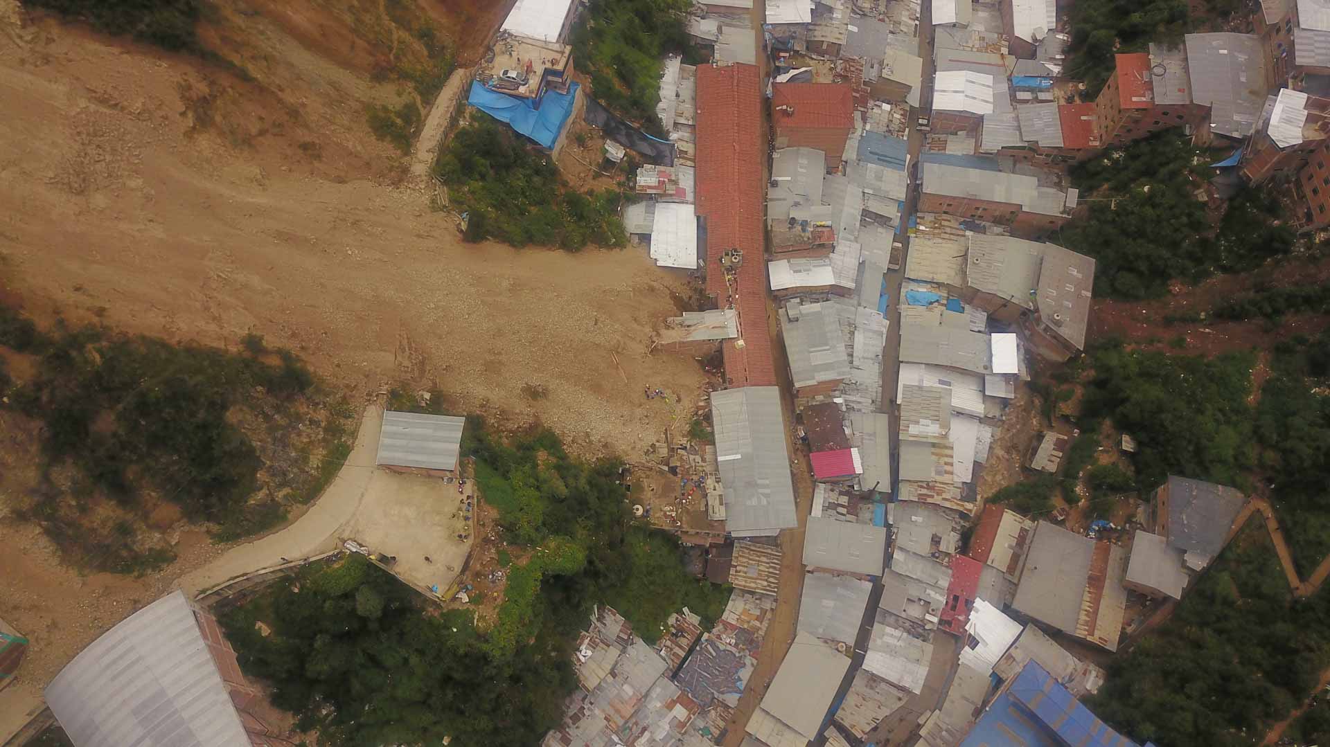 Image for the title: At least 15 dead in landslides in southern Peru 