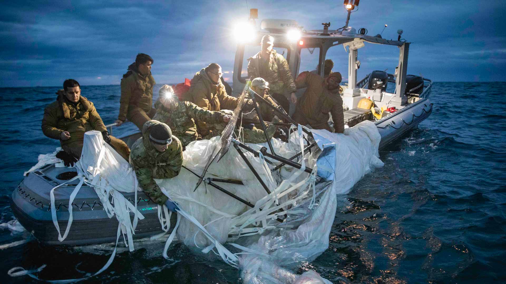 Image for the title: US ends search for downed Chinese balloon debris 