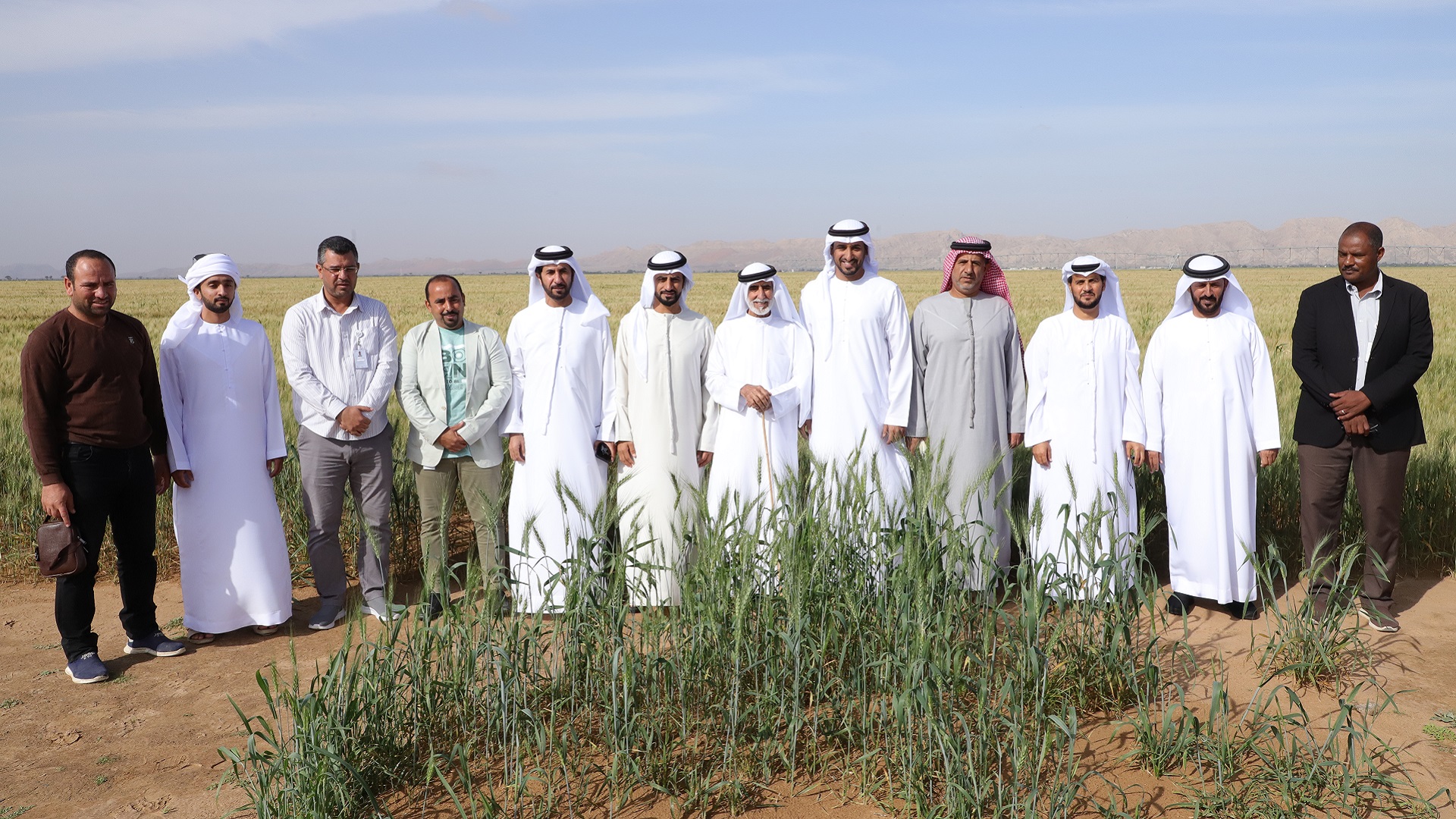 Image for the title: Central Region Parents Council tours wheat farm in Mleiha 