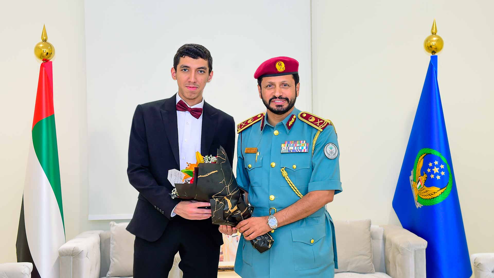 Image for the title: Al Shamsi honours Mohammed Al Muzaini for his great achievement 