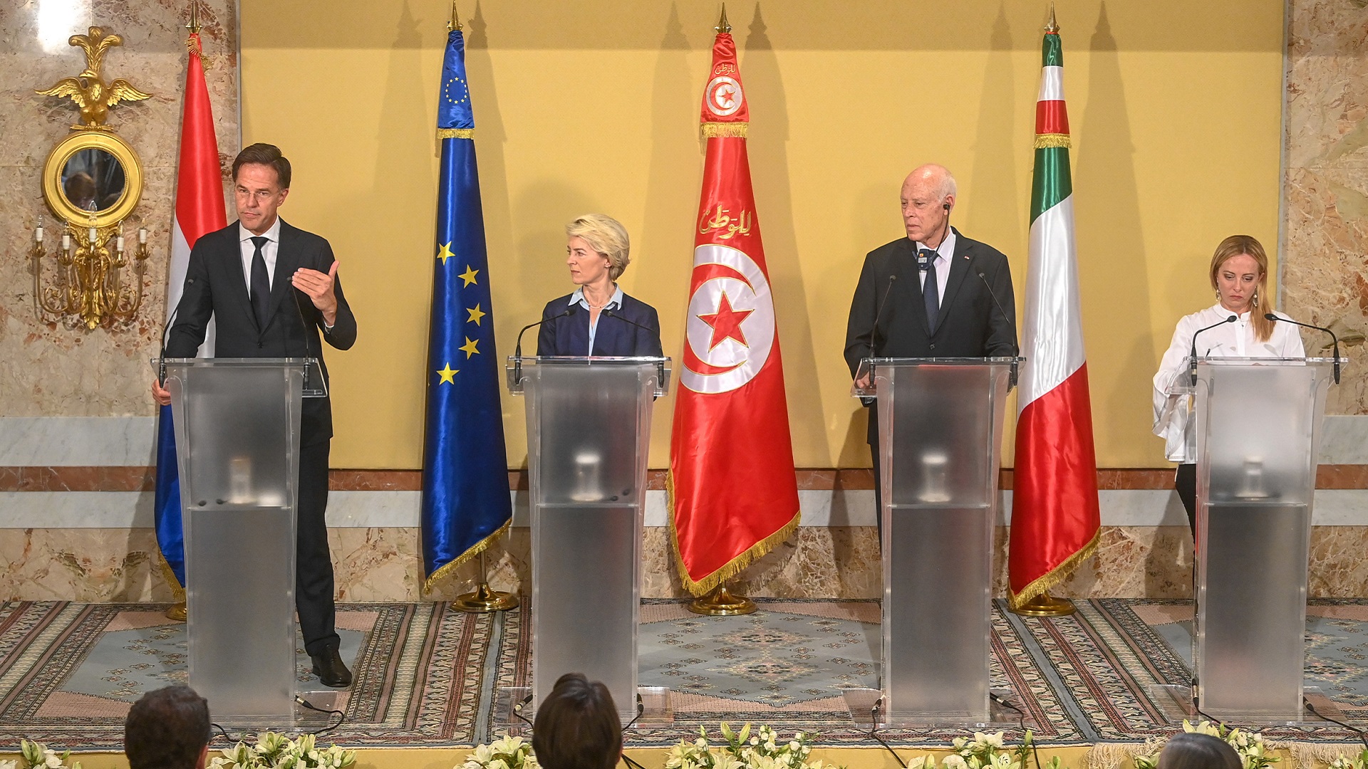 Image for the title: EU, Tunisia sign MoU on migration, economy 