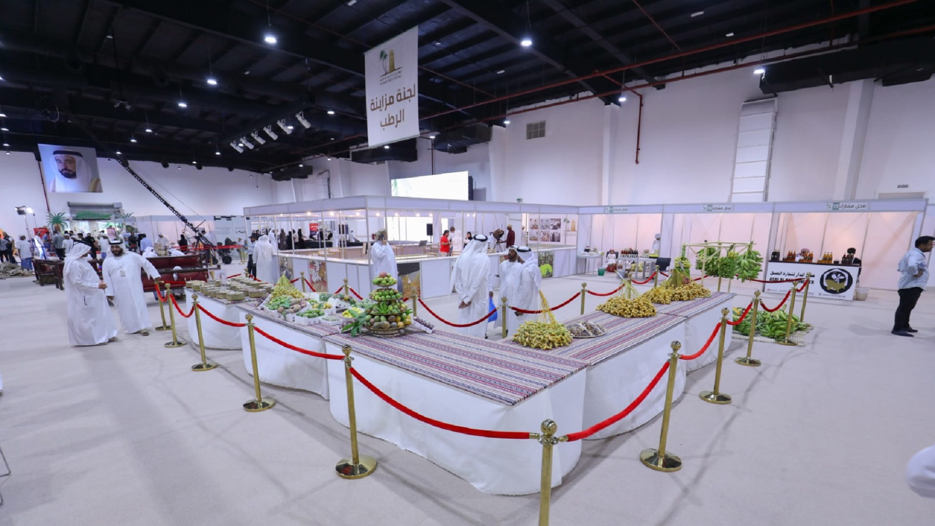 Image for the title: Fierce competitions in 'Al Dhaid Dates Festival' 