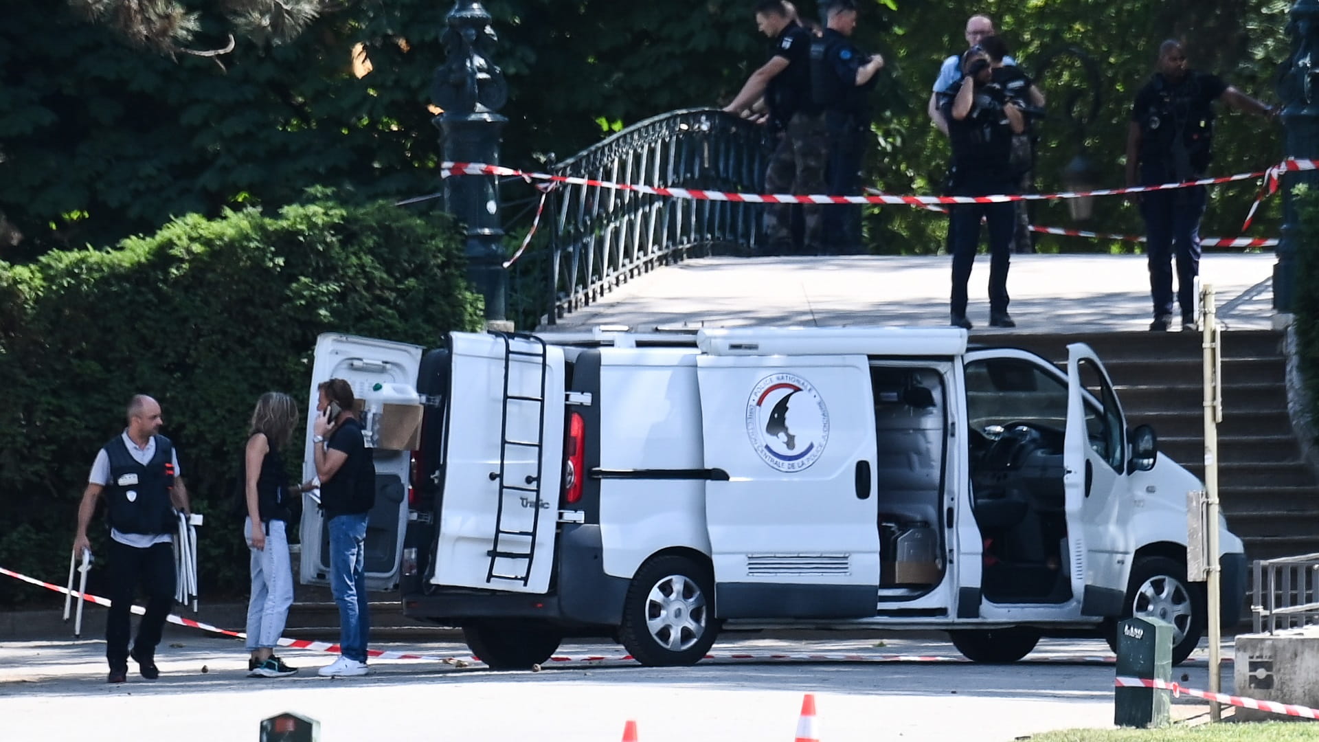 Image for the title: British, German boys hurt in France knife attack 