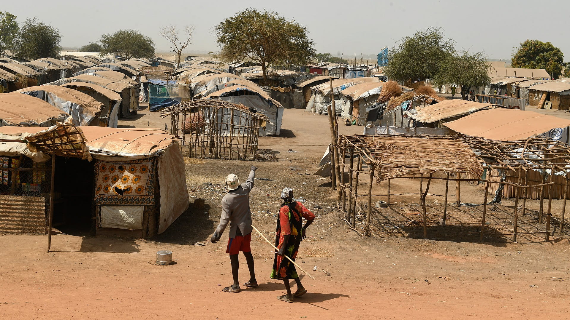 Image for the title: Fighting kills at least 20 in South Sudan displaced peoples’ camp 