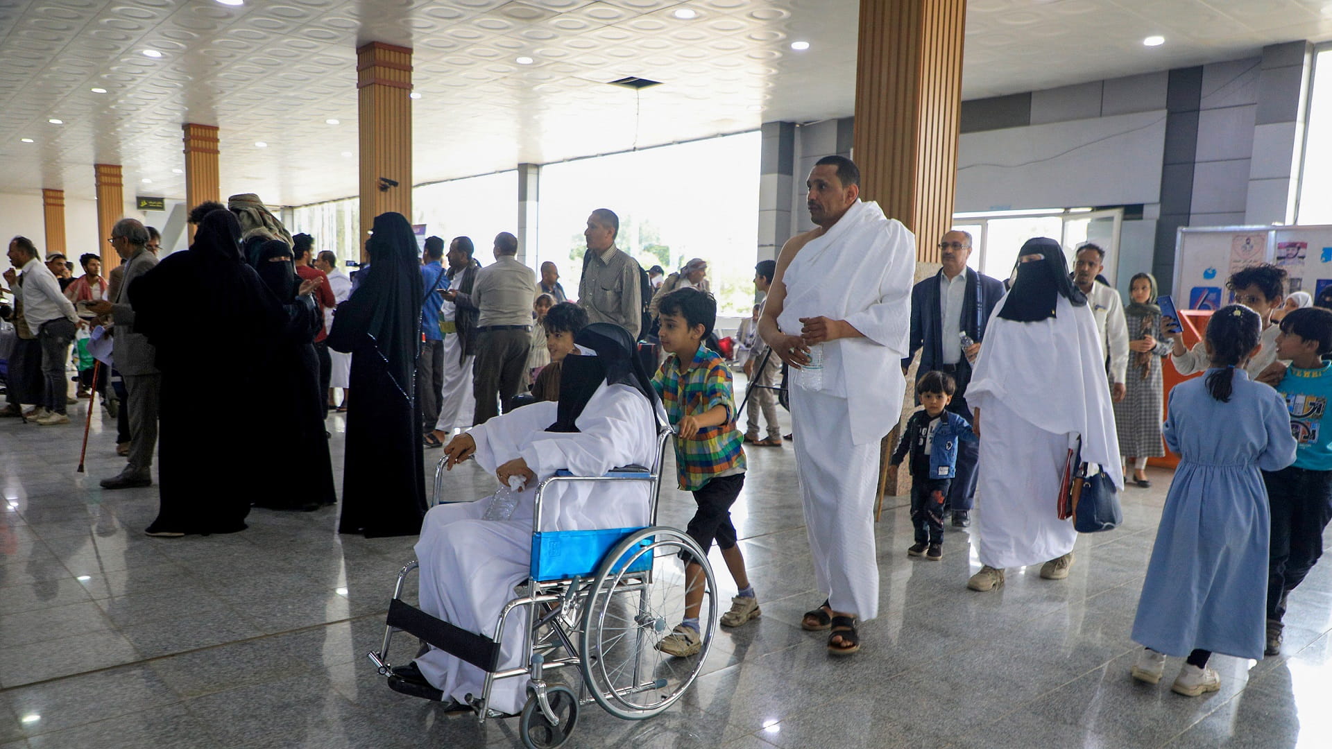 صورة بعنوان: محطات بارزة في رحلة حجاج بيت الله الحرام إلى المدينة المنورة 