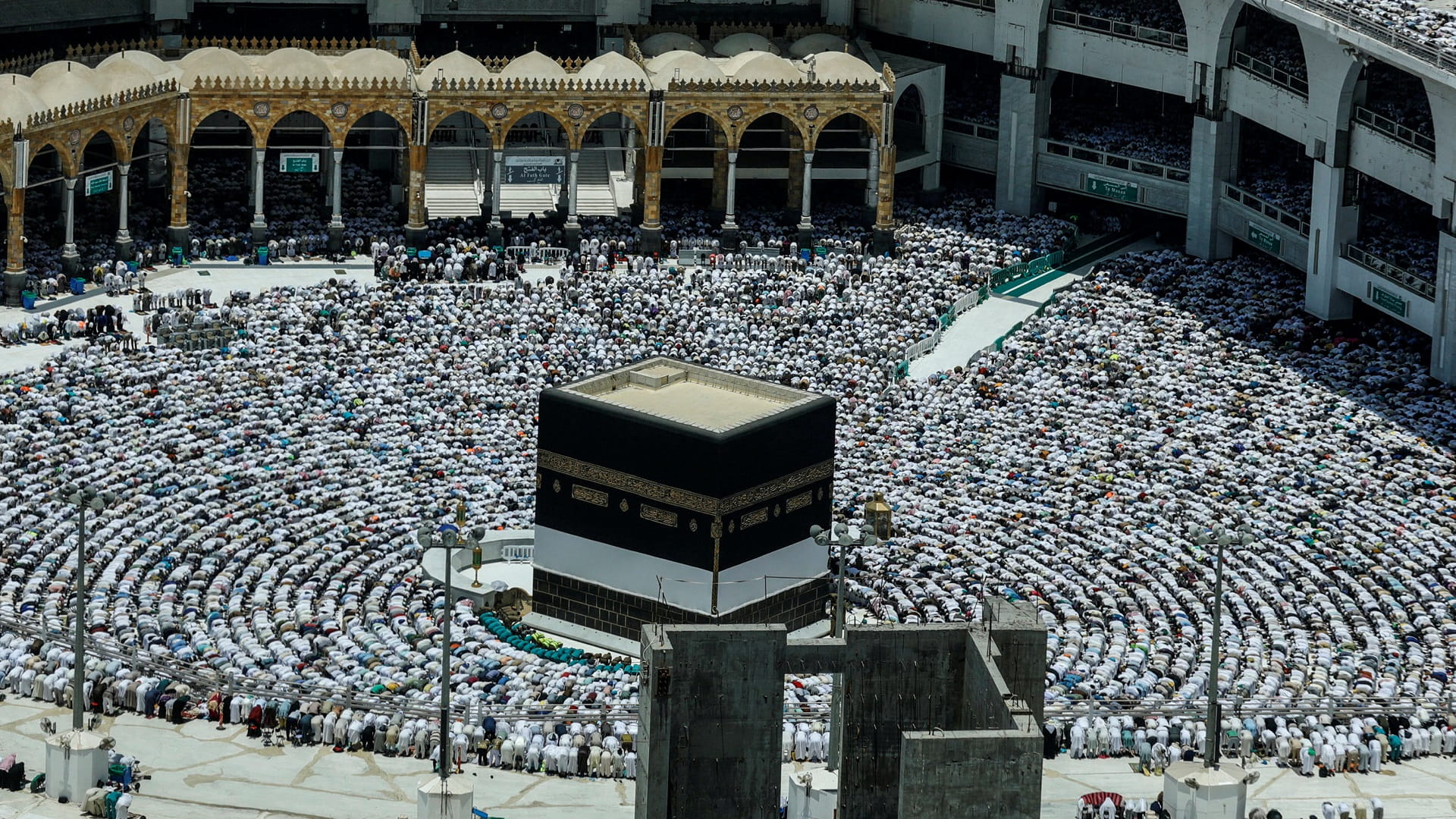 صورة بعنوان: السعودية: نرحّب بقدوم أكثر من مليوني حاج من 160 دولة 