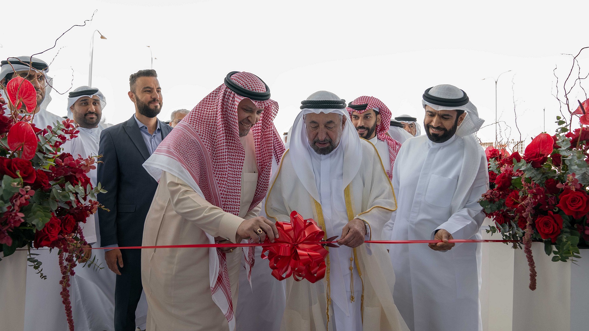 Image for the title: Sharjah Ruler inaugurates Jarir Bookstore in Sharjah 