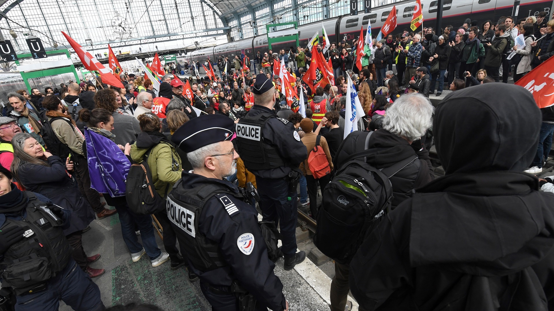 Image for the title: Macron govt faces no-confidence vote over pensions fight 