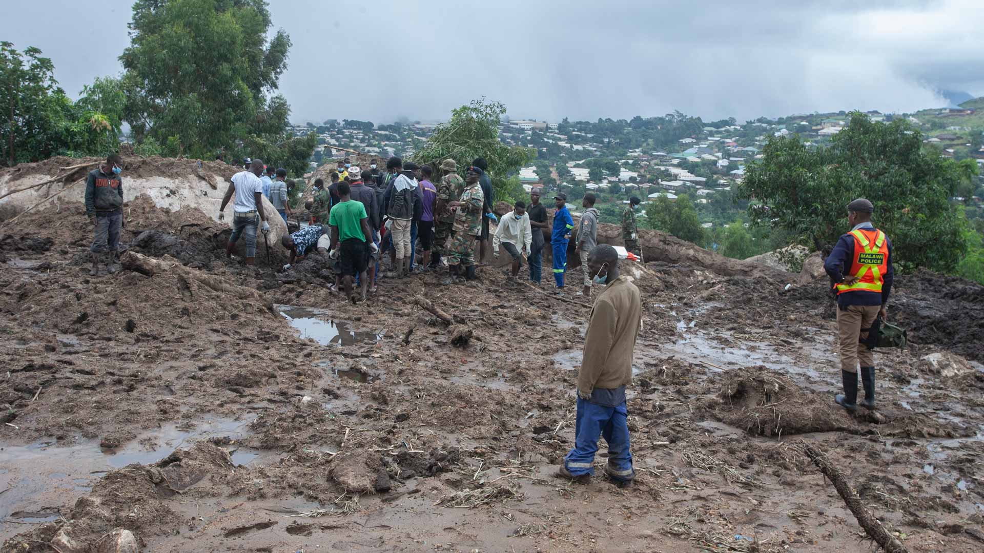 Image for the title: Half million people left homeless in Malawi after Cyclone Freddy