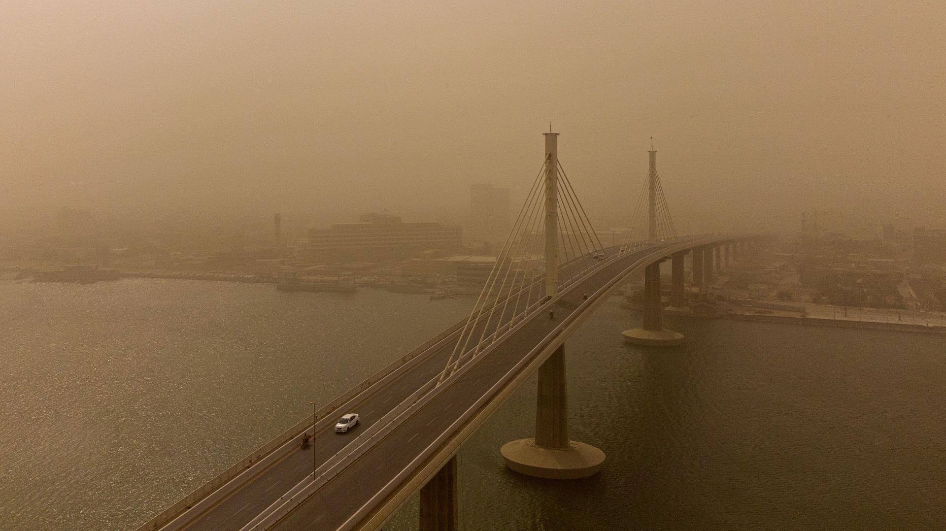 Image for the title: Iraq's first sandstorm of the year blankets Baghdad 