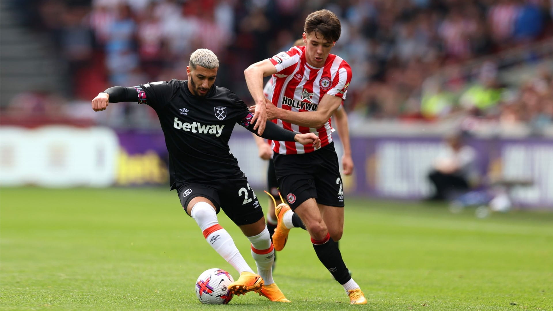 Image for the title: Brentford beat West Ham to ensure top-half finish 