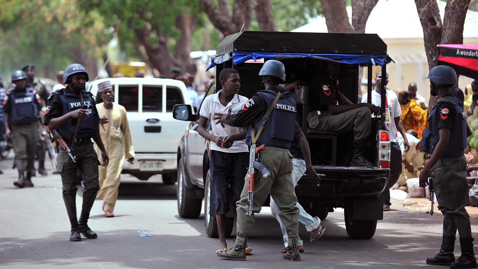 Image for the title: Thousands displaced, 85 people killed in central Nigeria clashes 