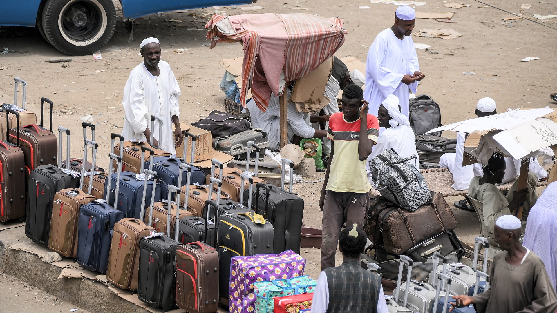 صورة بعنوان: الحرب في السودان تشرد مليون نازح داخل البلاد و319 ألفاً خارجها 