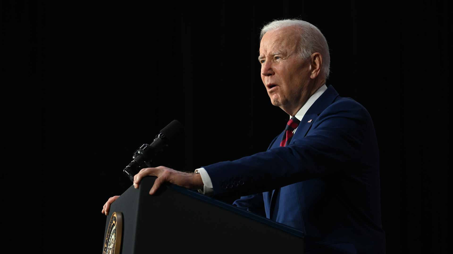 Image for the title: Biden nominates Black air force general to head US military 