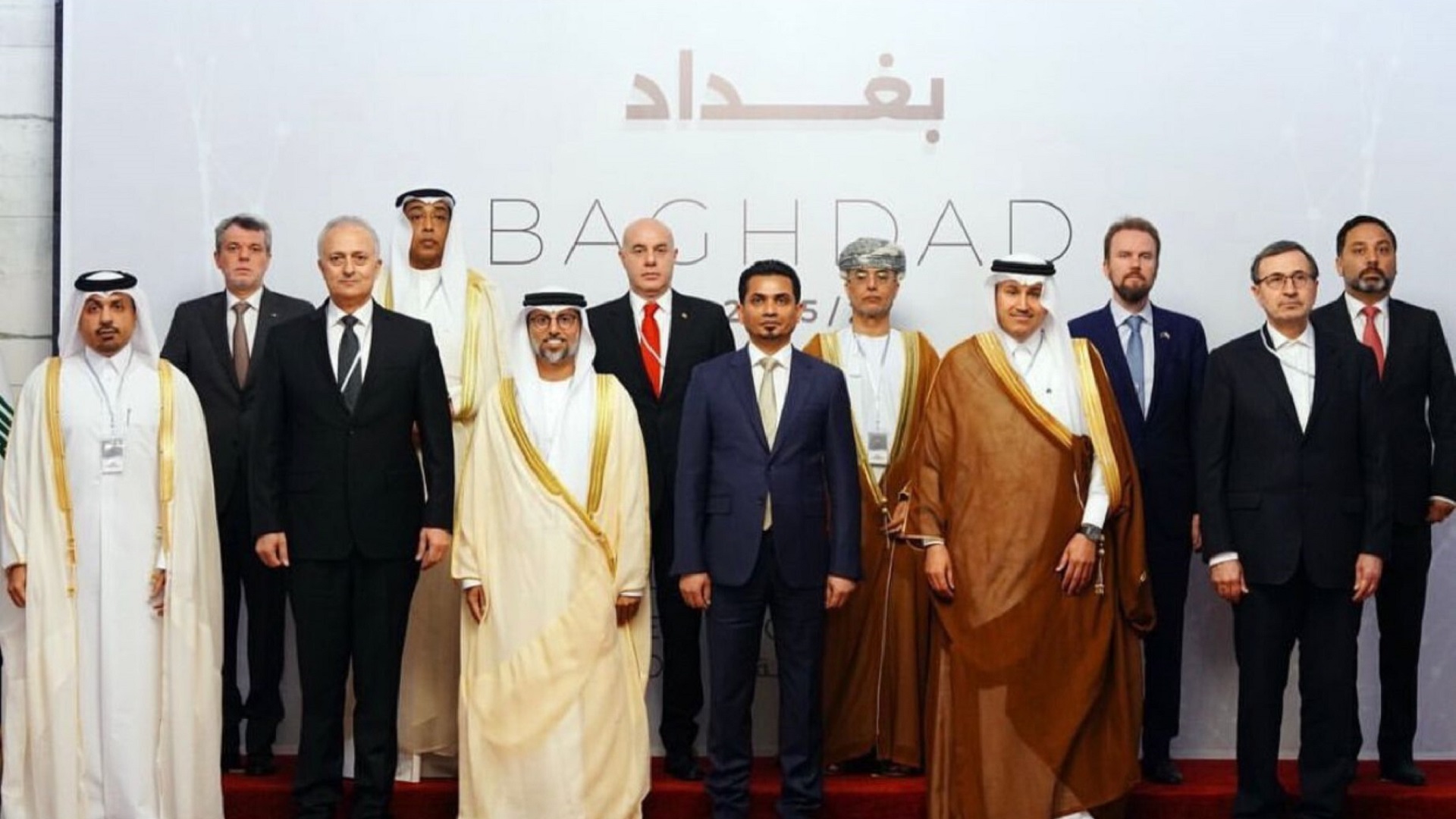 Image for the title: UAE participates in Development Road Conference in Iraq 