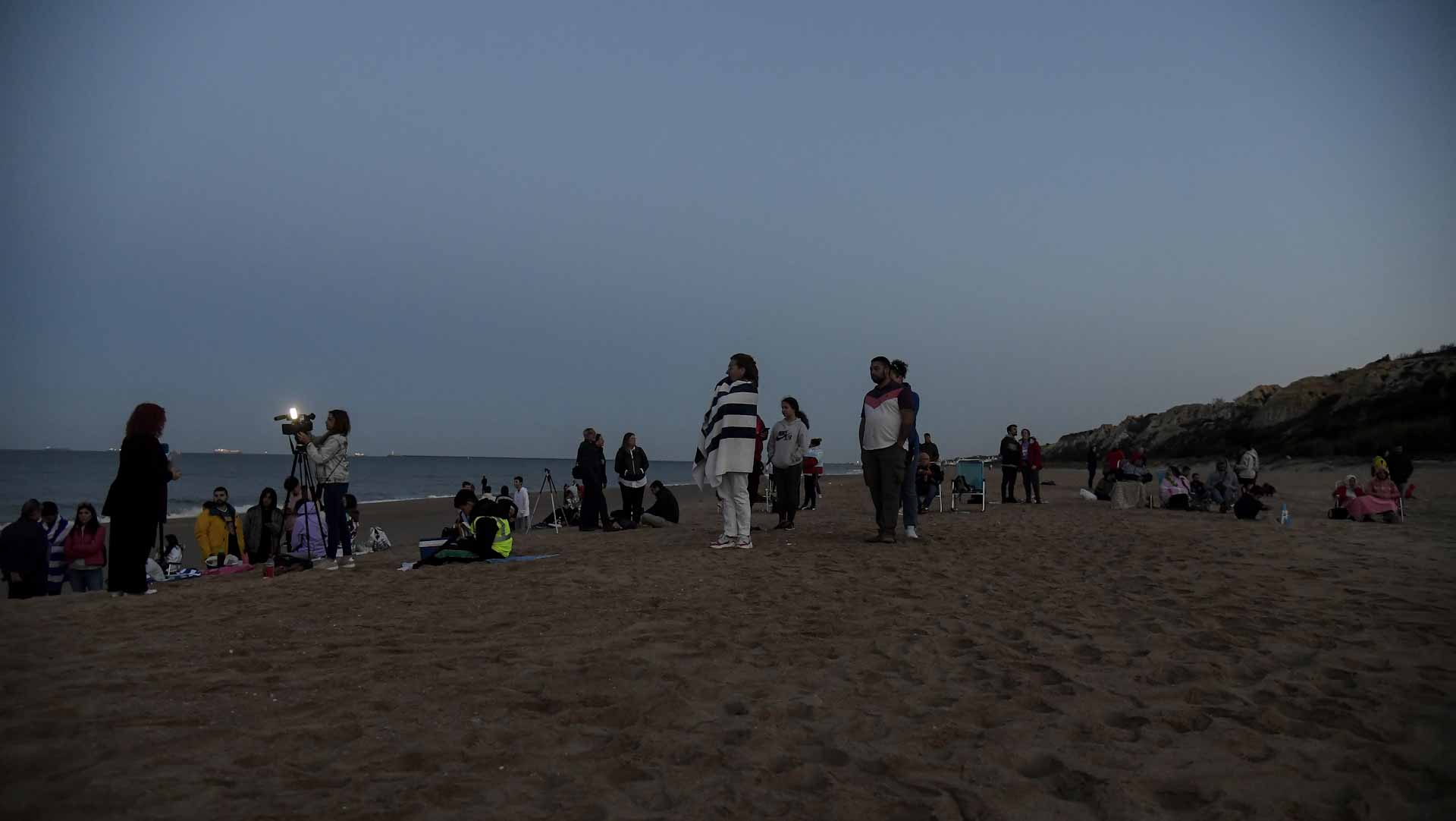 Image for the title: Spanish rocket launch aborted by strong winds