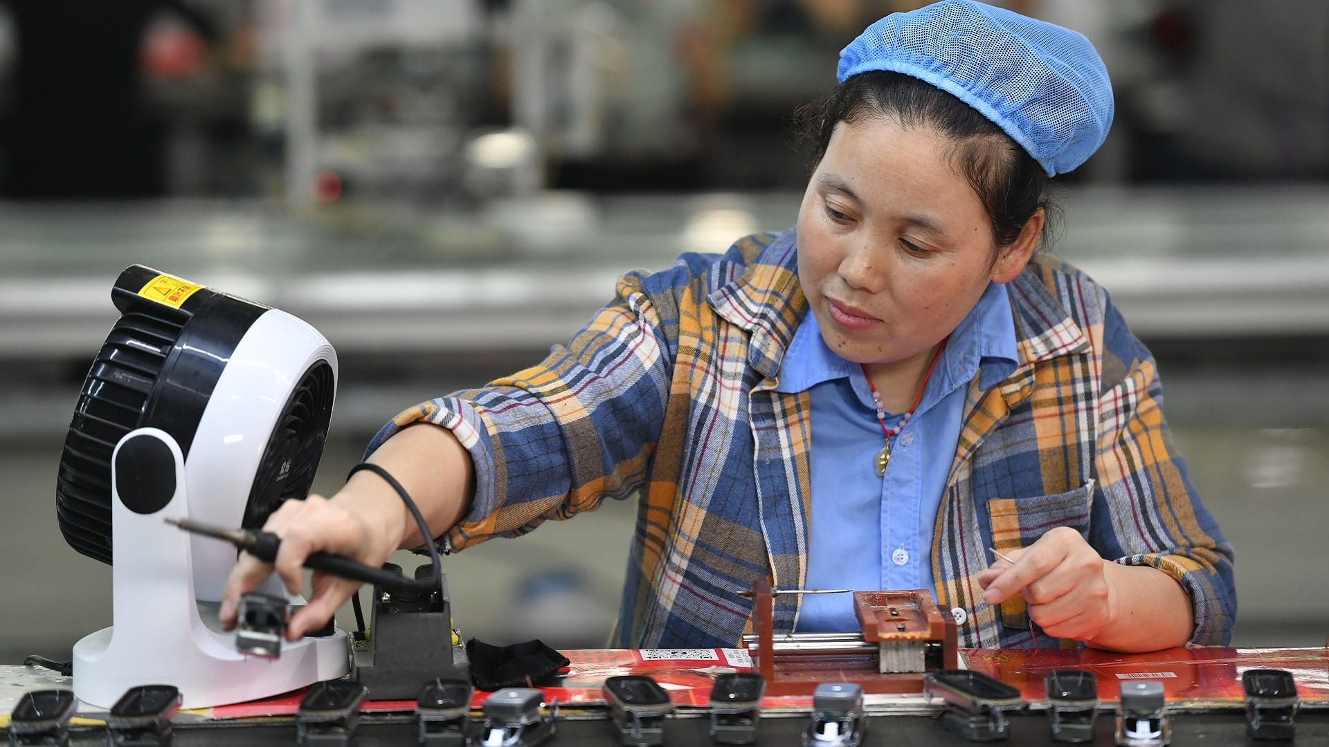 Image for the title: China factory activity declines further in May 