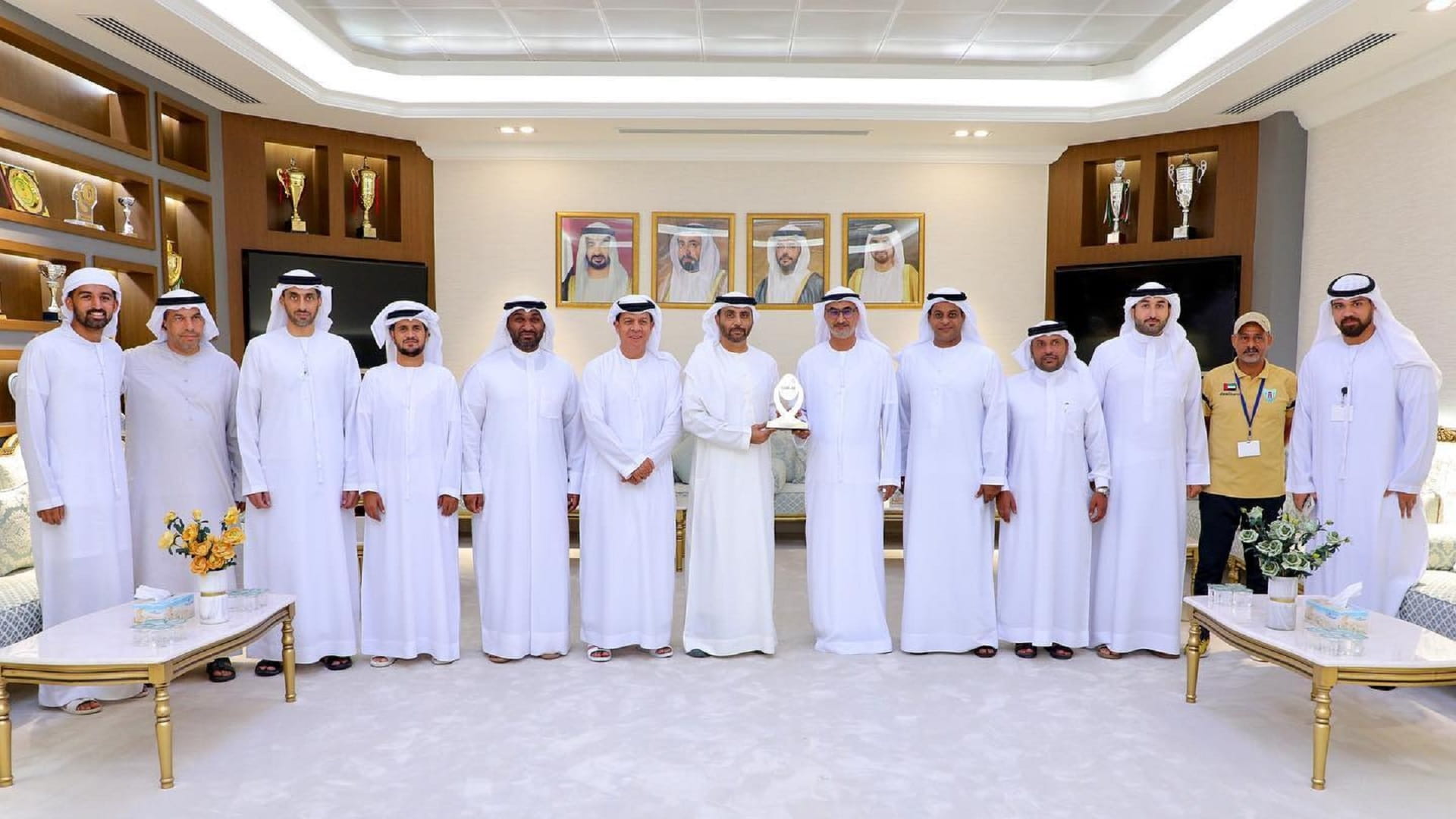 Image for the title: Dibba Al Hisn receives delegation from UAE Athletics Federation 