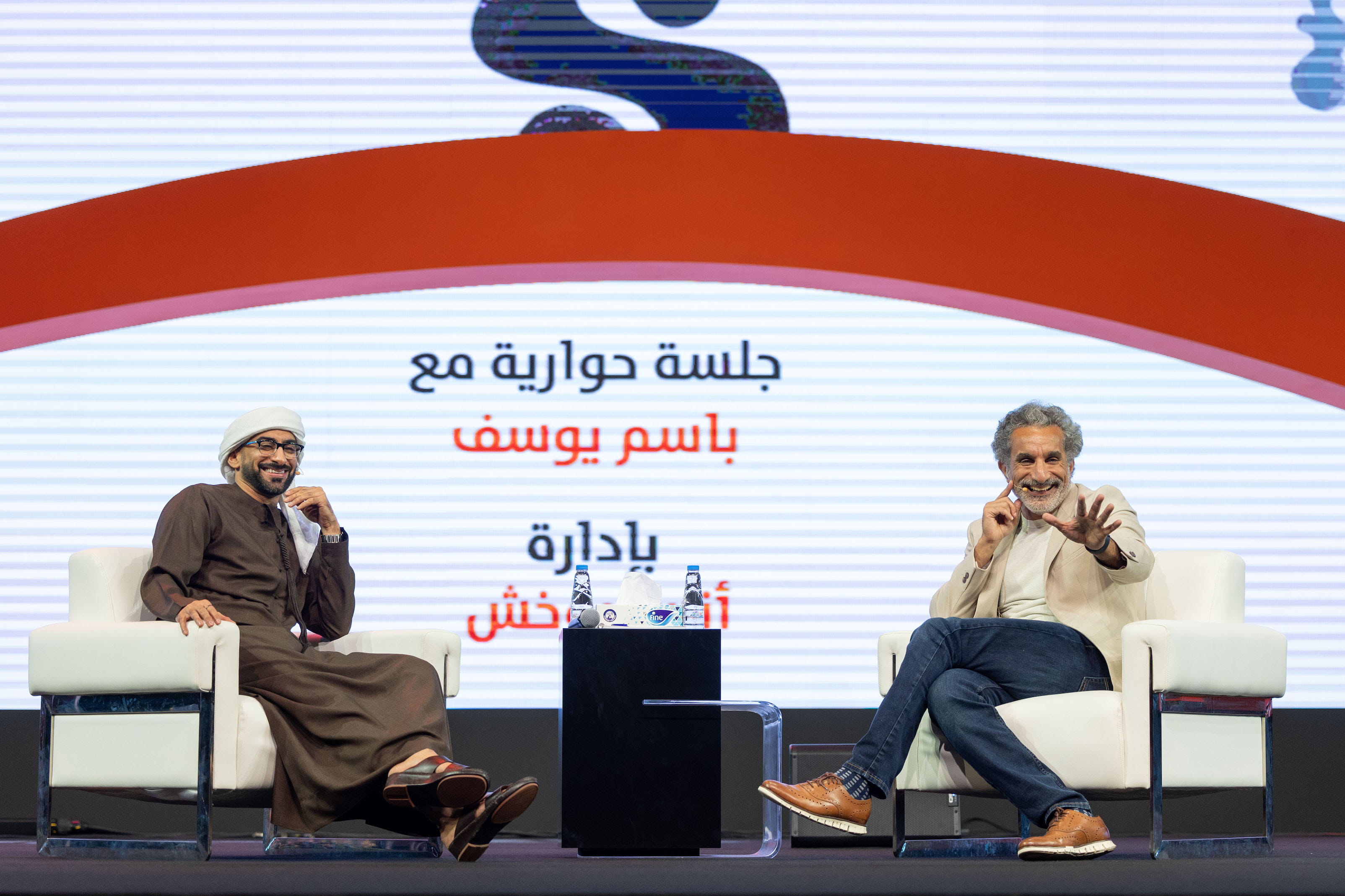صورة بعنوان: باسم يوسف يروي تجربته في الكتابة ويكشف كواليس مقابلتيه الشهيرتين  