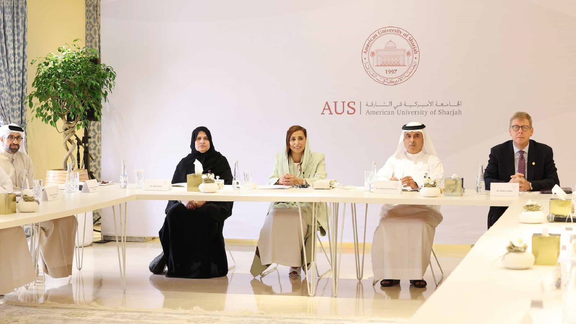 Image for the title: Sheikha Bodour chairs meeting of university's Advisory Council 