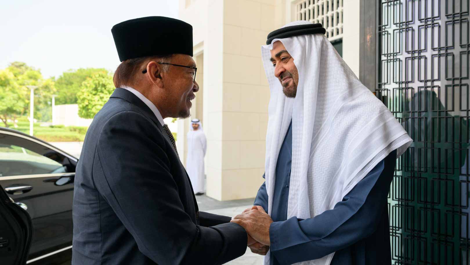 Image for the title: UAE President, Malaysian Prime Minister discuss bilateral ties 