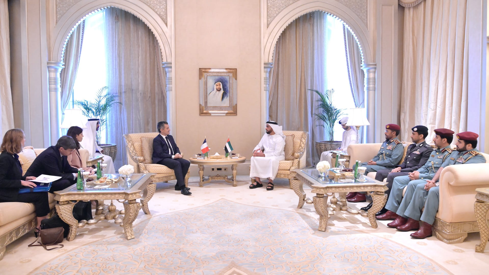 Image for the title: Saif bin Zayed meets with French Minister of Interior 