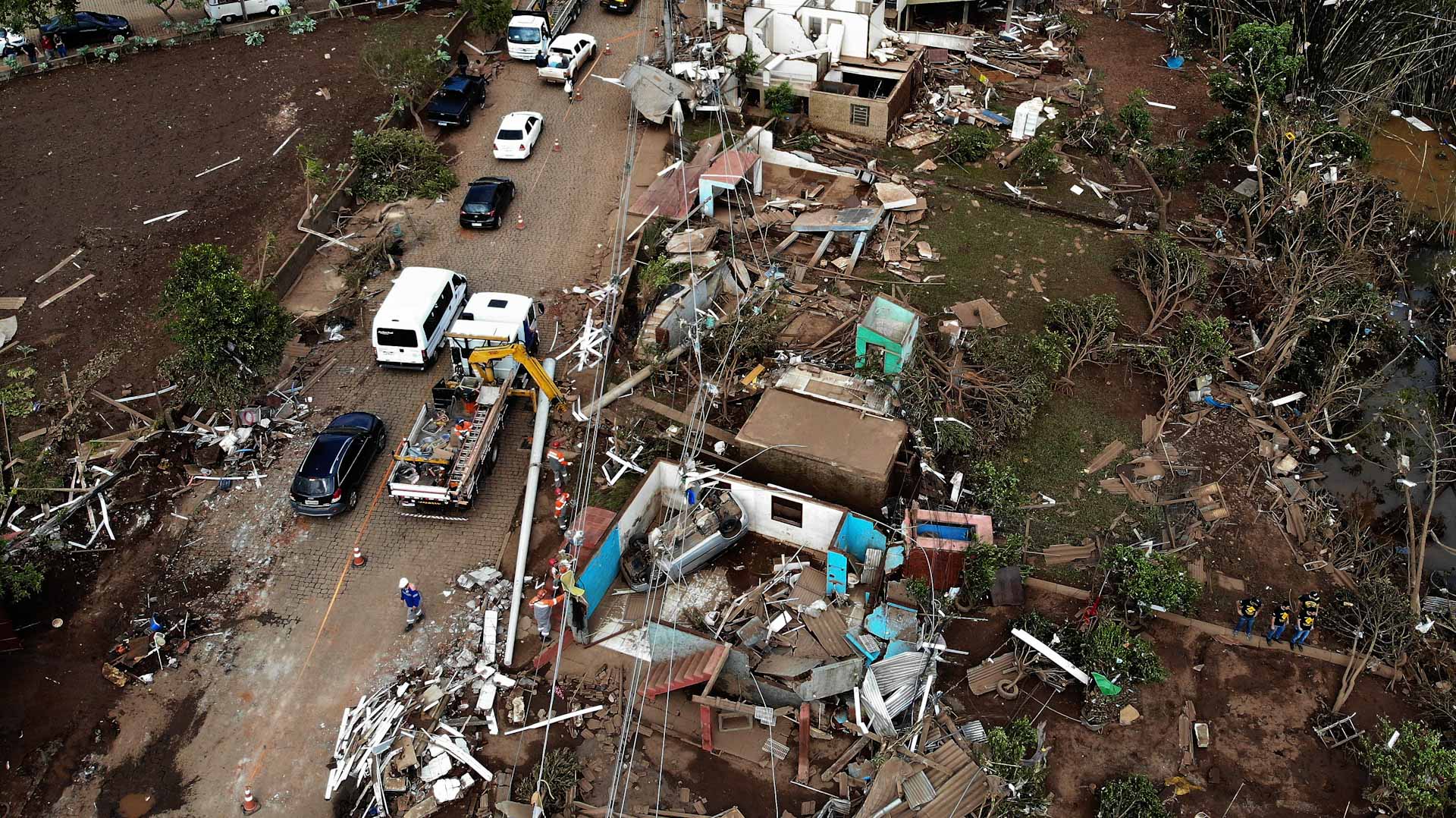 At least 36 dead in Brazil cyclone, many still stranded