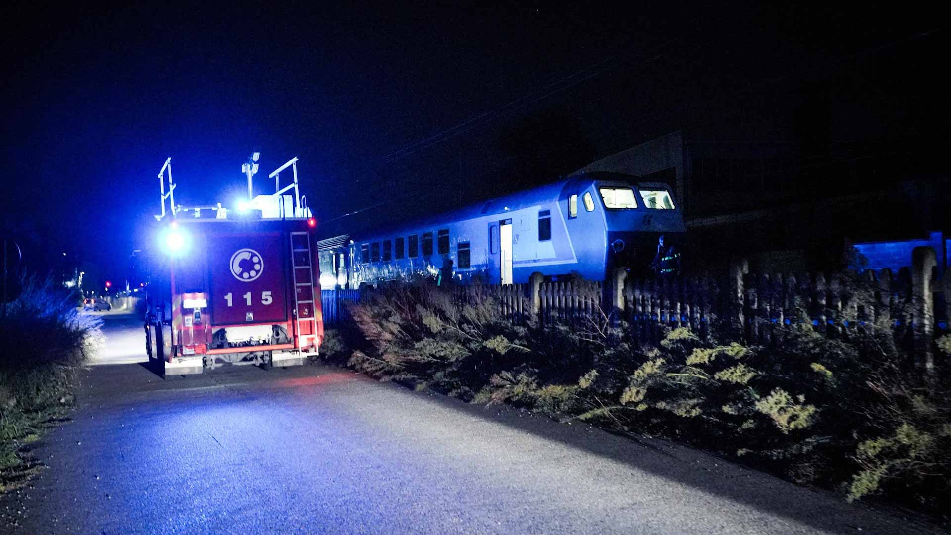 صورة بعنوان: في إسبانيا...قطار يصدم 3 قرب برشلونة فيرديهم قتلى 