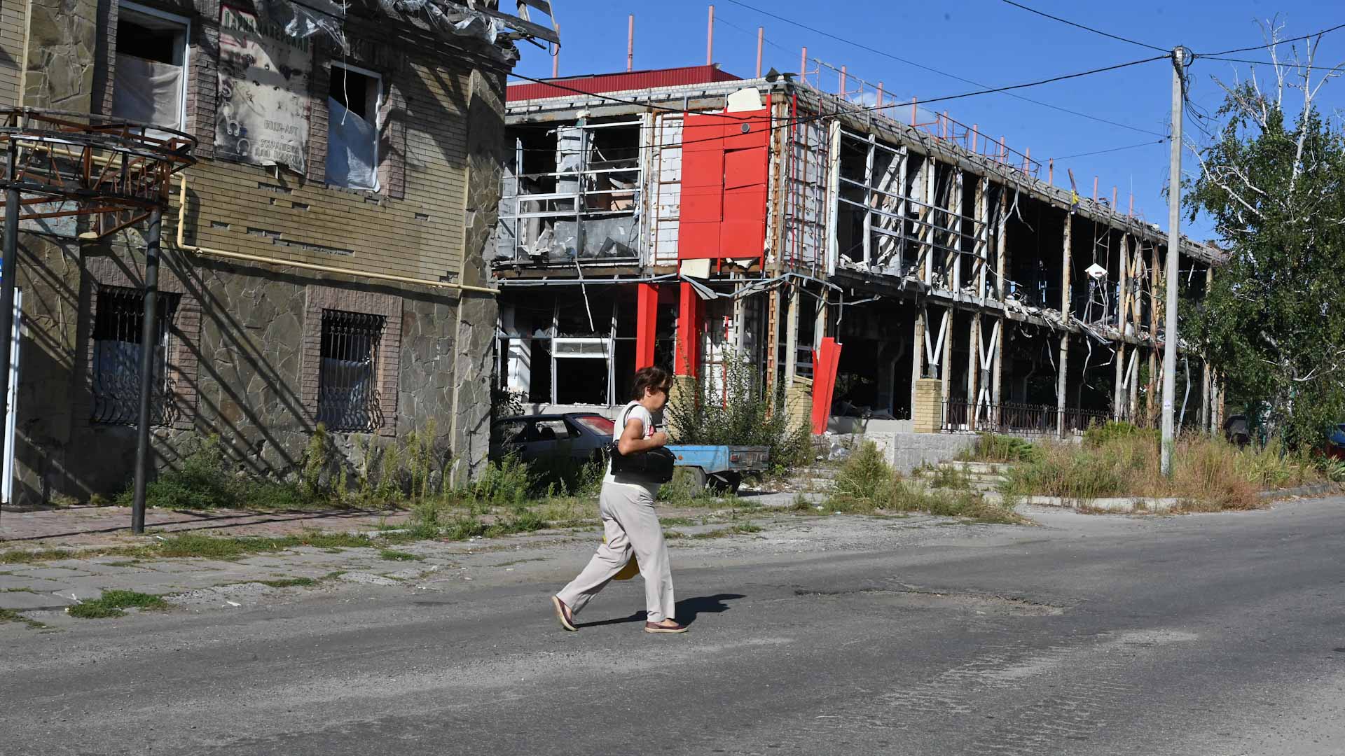 Image for the title: Russia seeks to erase border with occupied Ukraine 