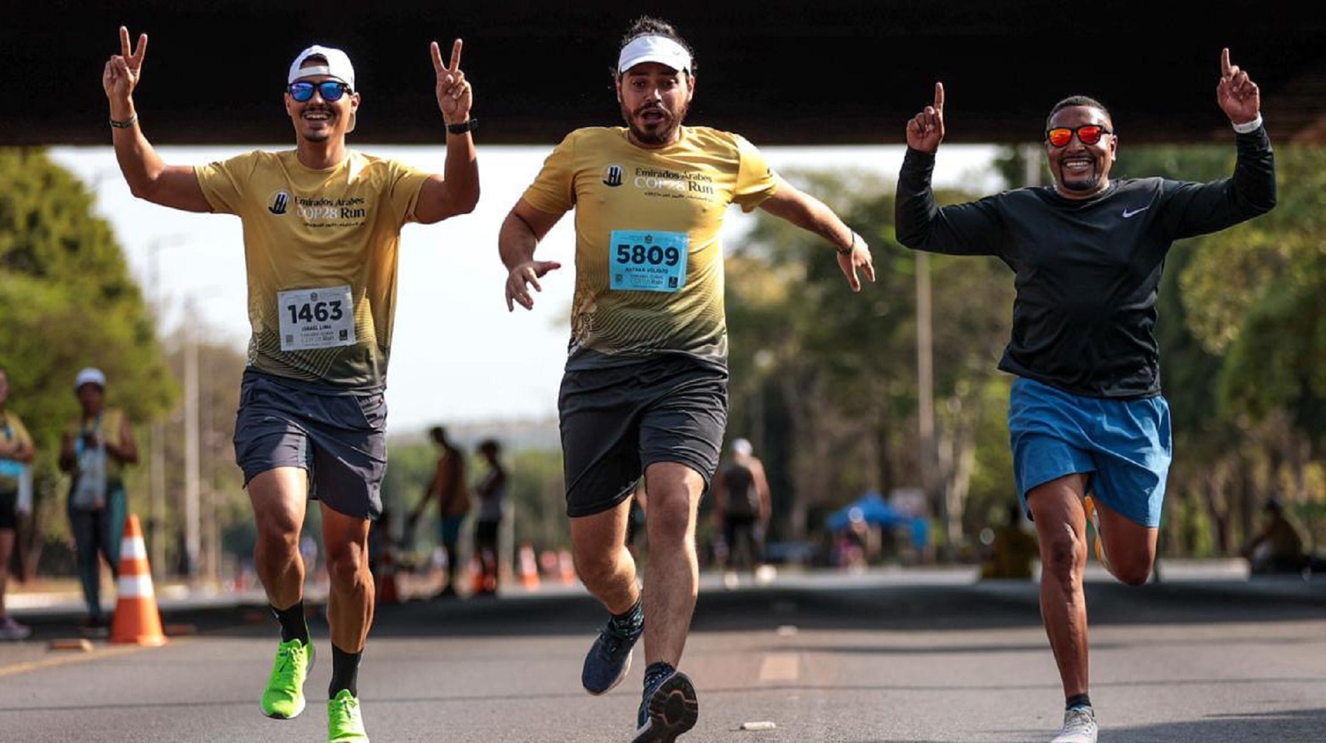 Image for the title: UAE Embassy in Brazil hosts 'Arab Emirates COP28 RUN' 