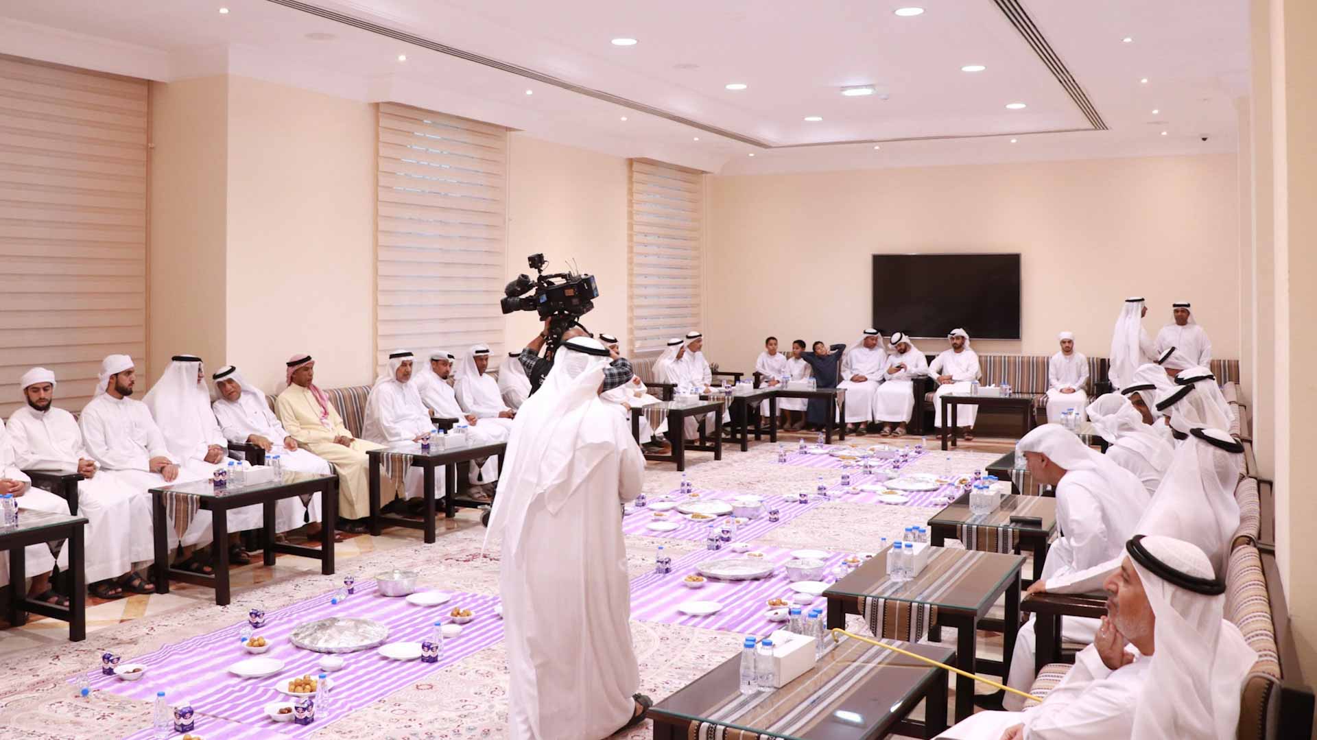 صورة بعنوان: في تقليد رمضاني.. مجلس مدينة دبا الحصن ينظم إفطار اً جماعياً  