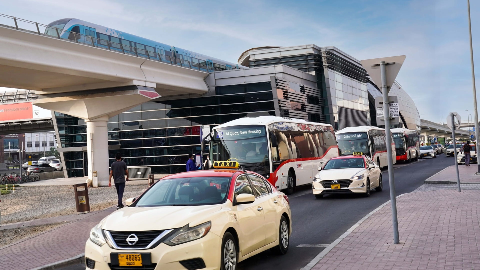 Image for the title: RTA lifts 5.9 million passengers during Eid Al Fitr holiday 