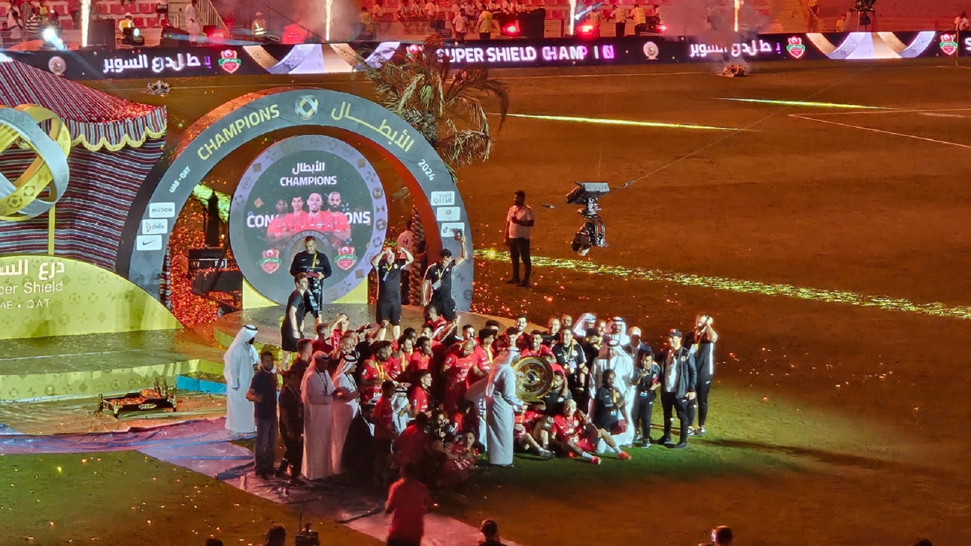 صورة بعنوان: شباب الأهلي بطلاً لدرع السوبر الإماراتي القطري 