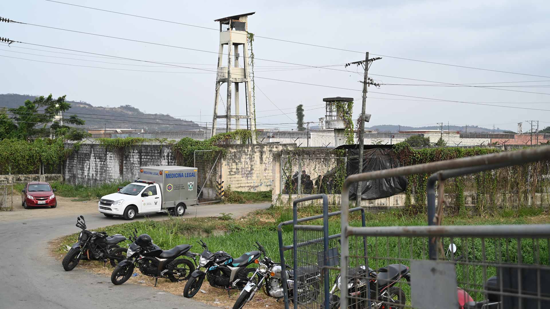 Image for the title: Ecuador hit by power cuts of up to 13 hours amid drought 