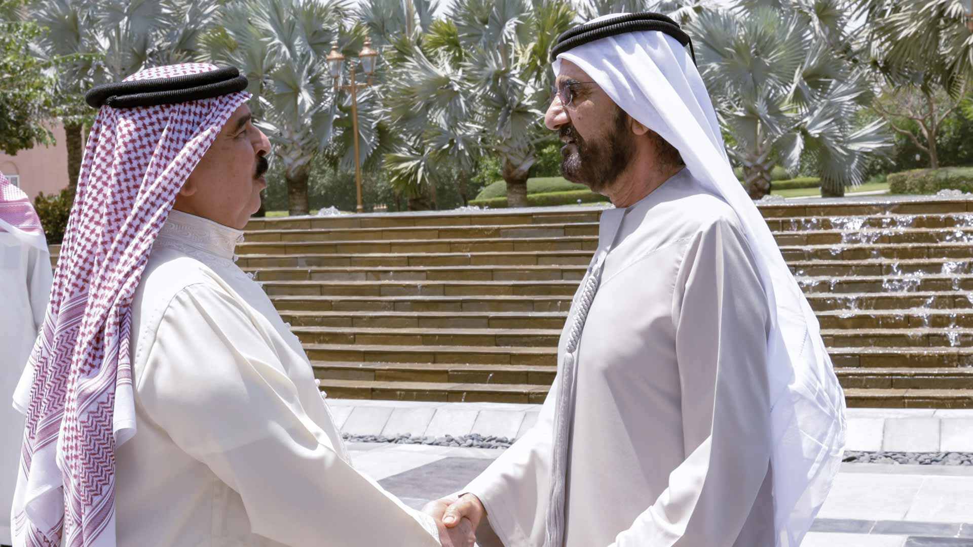 Image for the title: Mohammed bin Rashid meets with King of Bahrain 