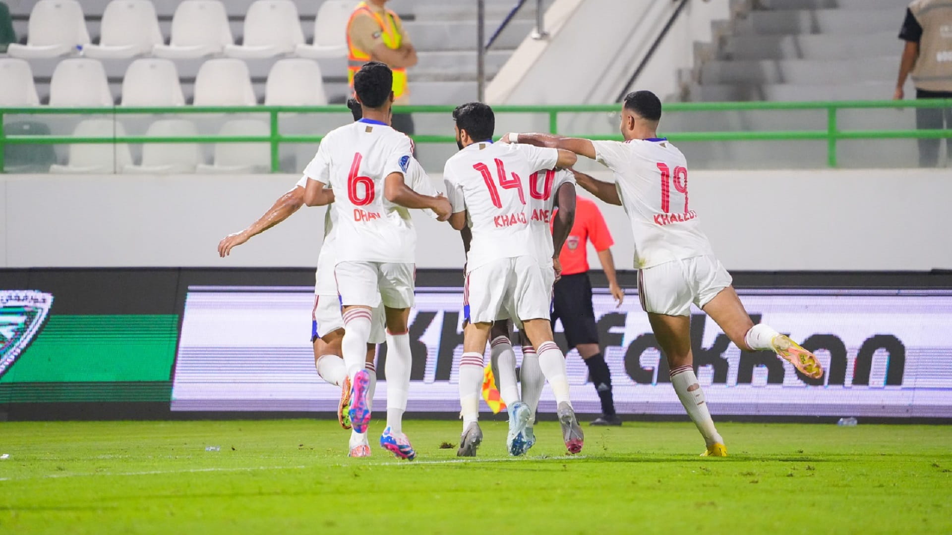 صورة بعنوان: كمارا يقود الشارقة للفوز على خورفكان في كأس مصرف أبوظبي الإسلامي 