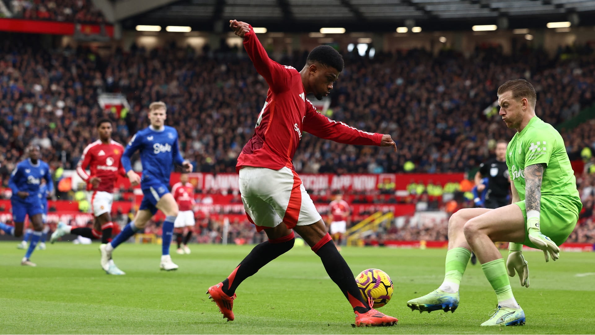 Man Utd hammer Everton 4-0 in Amorim's home debut 