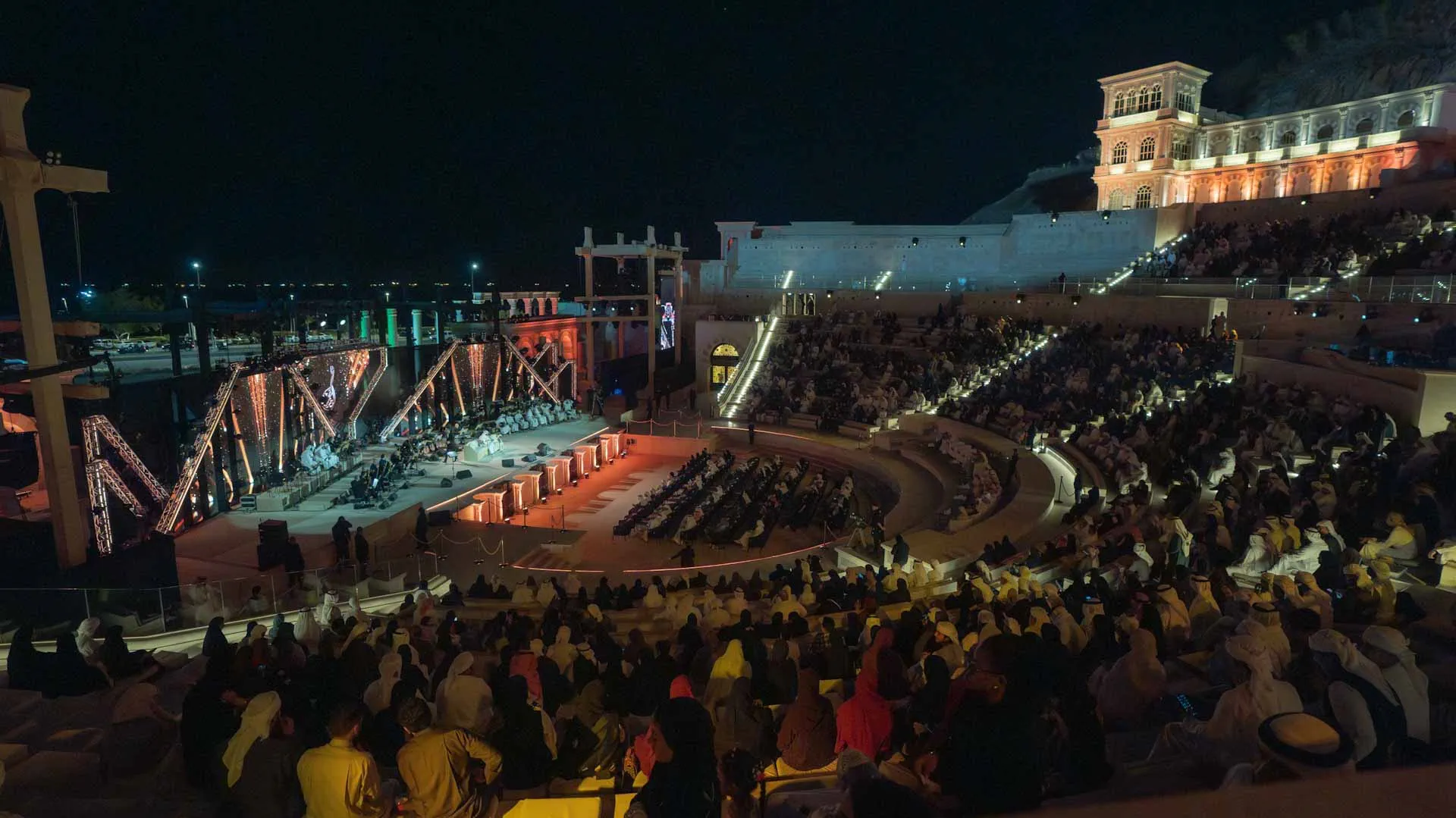 Image for the title: Mehad Hamad, Mutref Al Mutref shine in Khorfakkan Amphitheatre