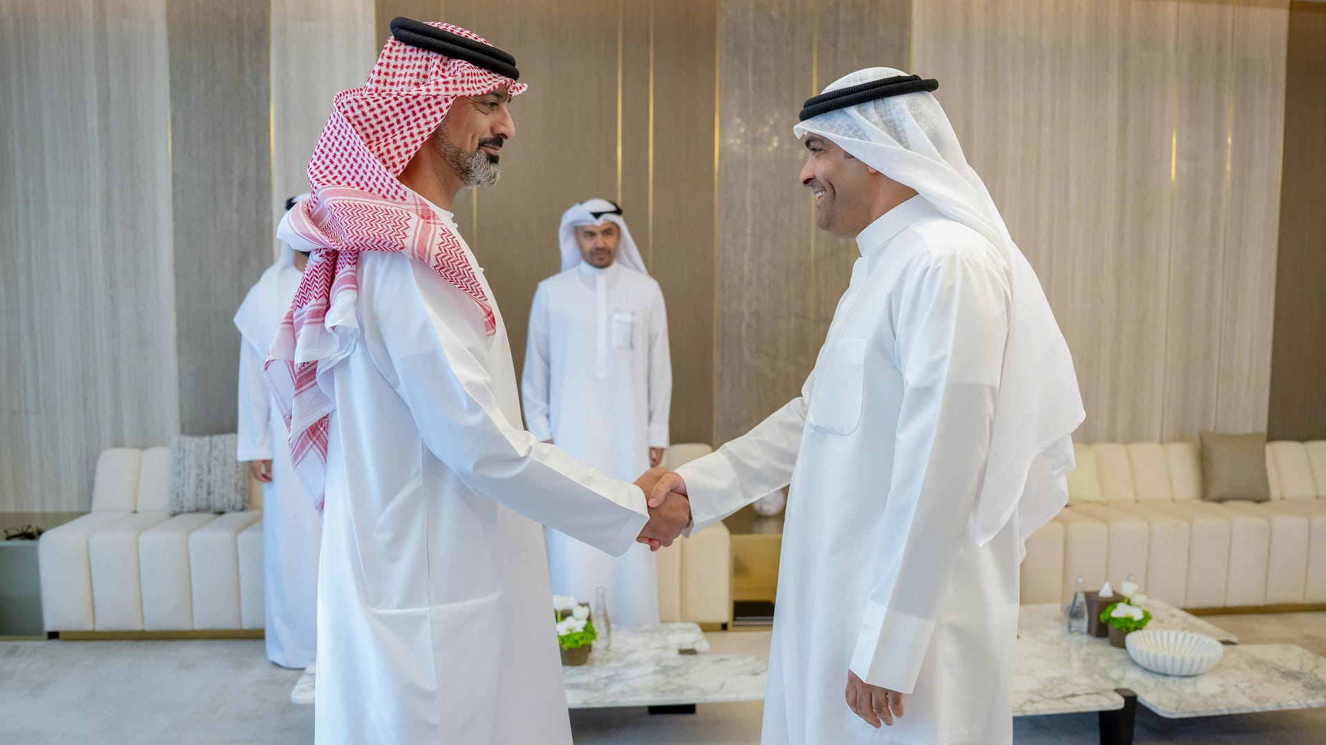 Ajman Crown Prince welcomes Kuwaiti Consul-General 