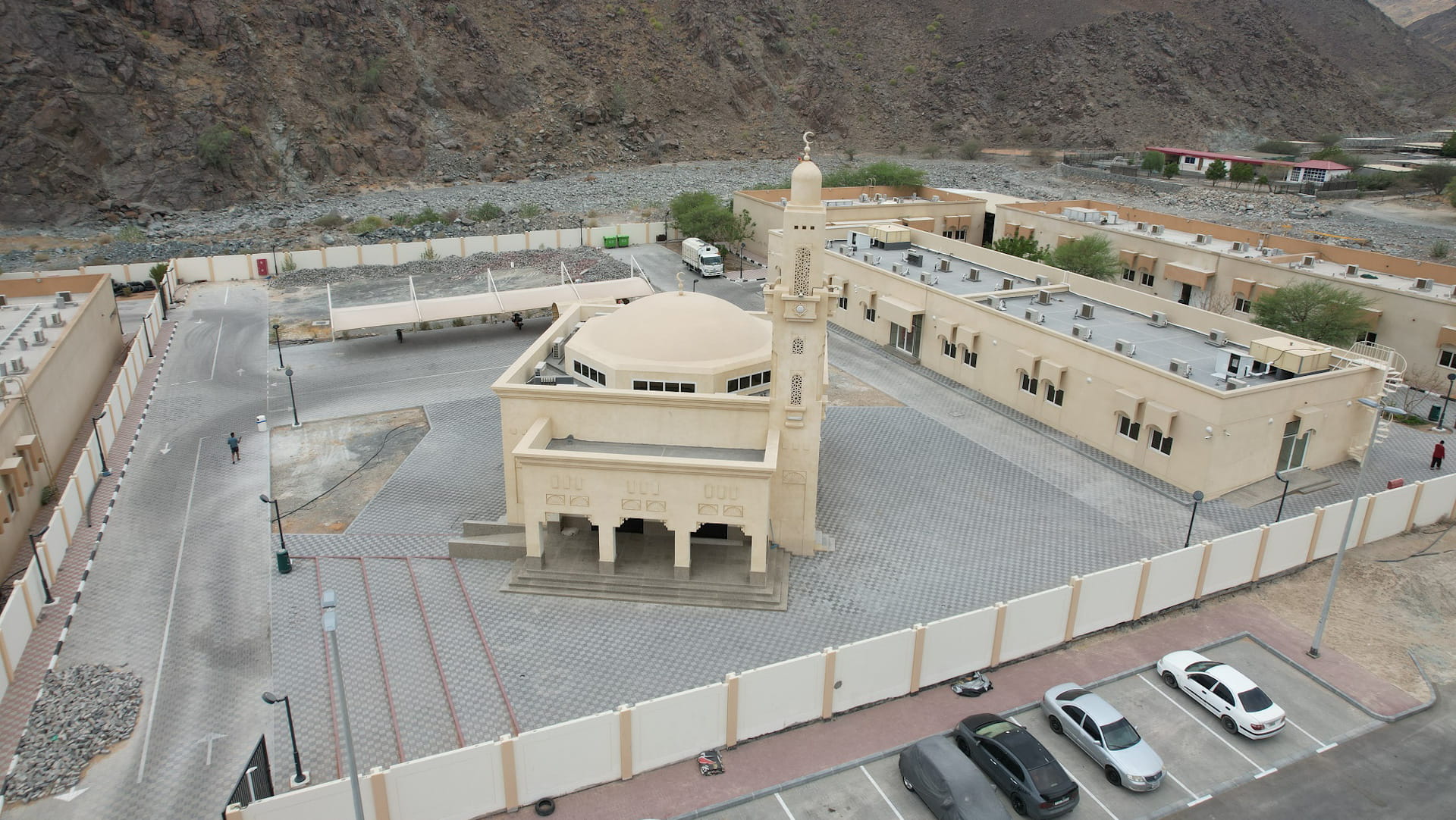 SDPW completes labour accommodations and mosque in Wadi Al Helo 