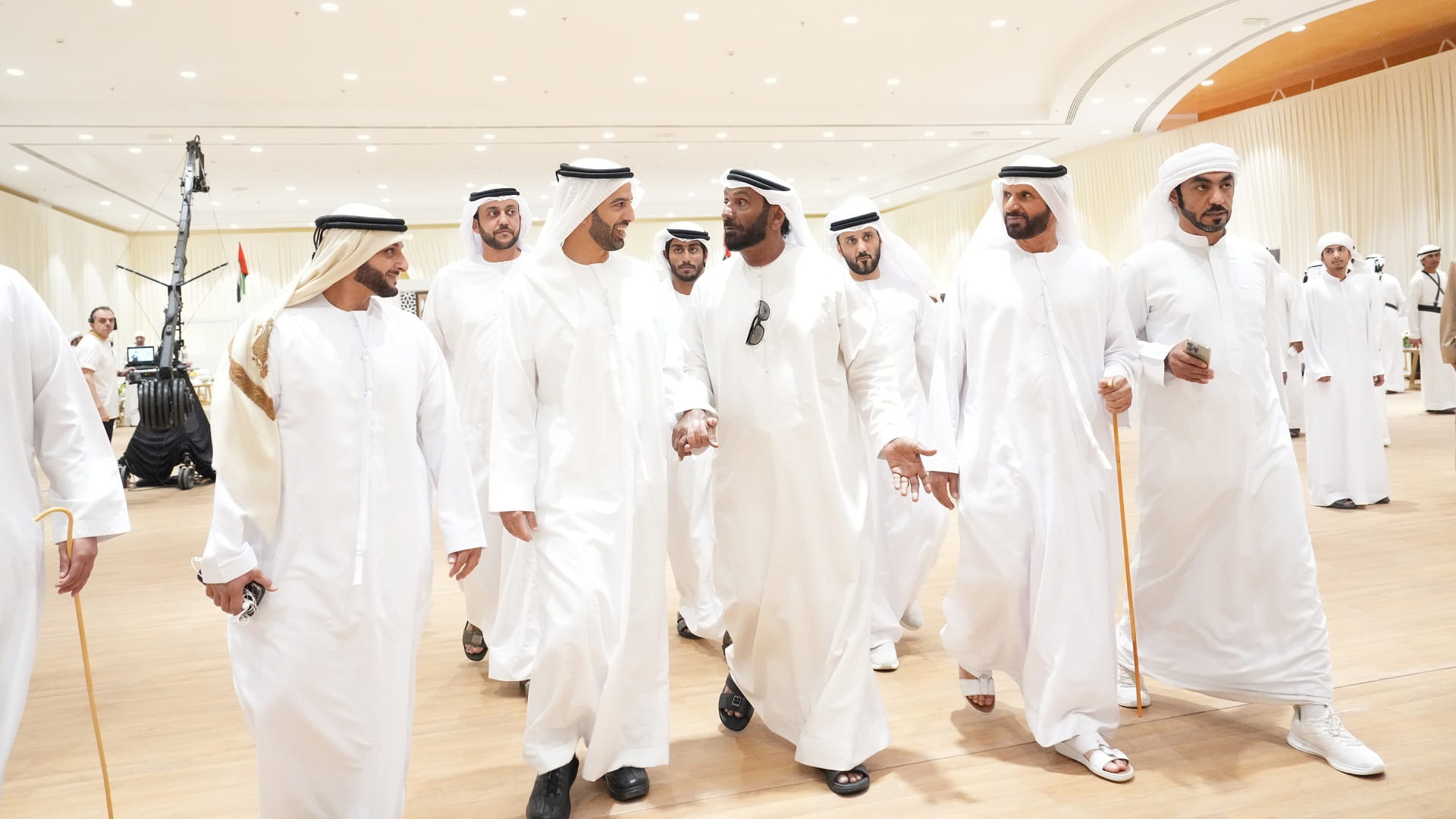 صورة بعنوان: ولي عهد رأس الخيمة يشهد أفراح الكتبي والمري في دبي 